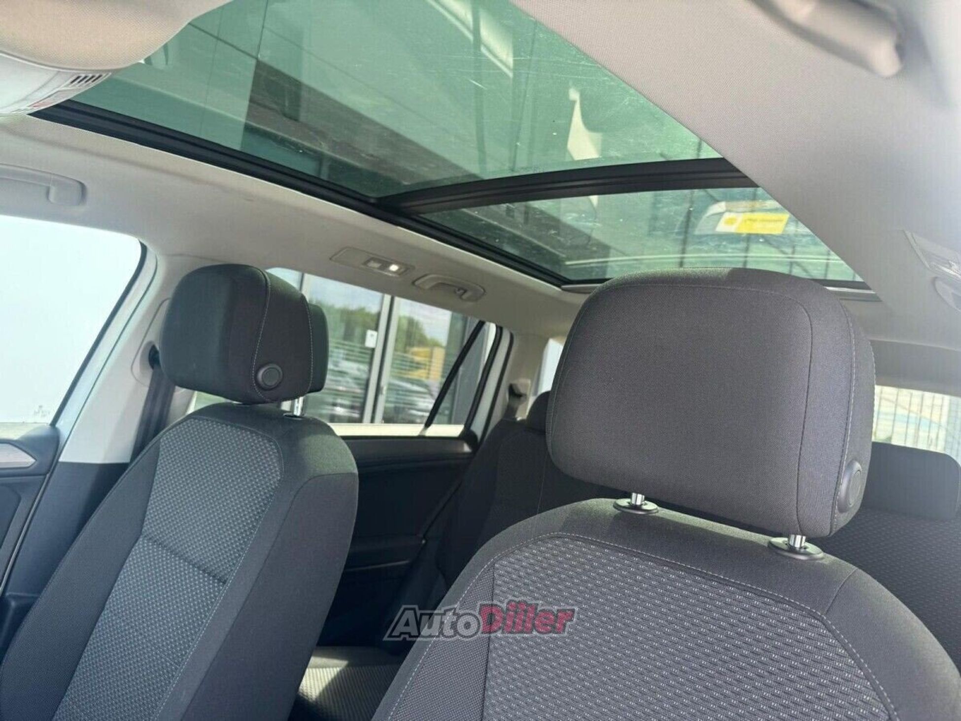 Volkswagen Tiguan Allspace 1.5 110kW 2022, photo 3/6