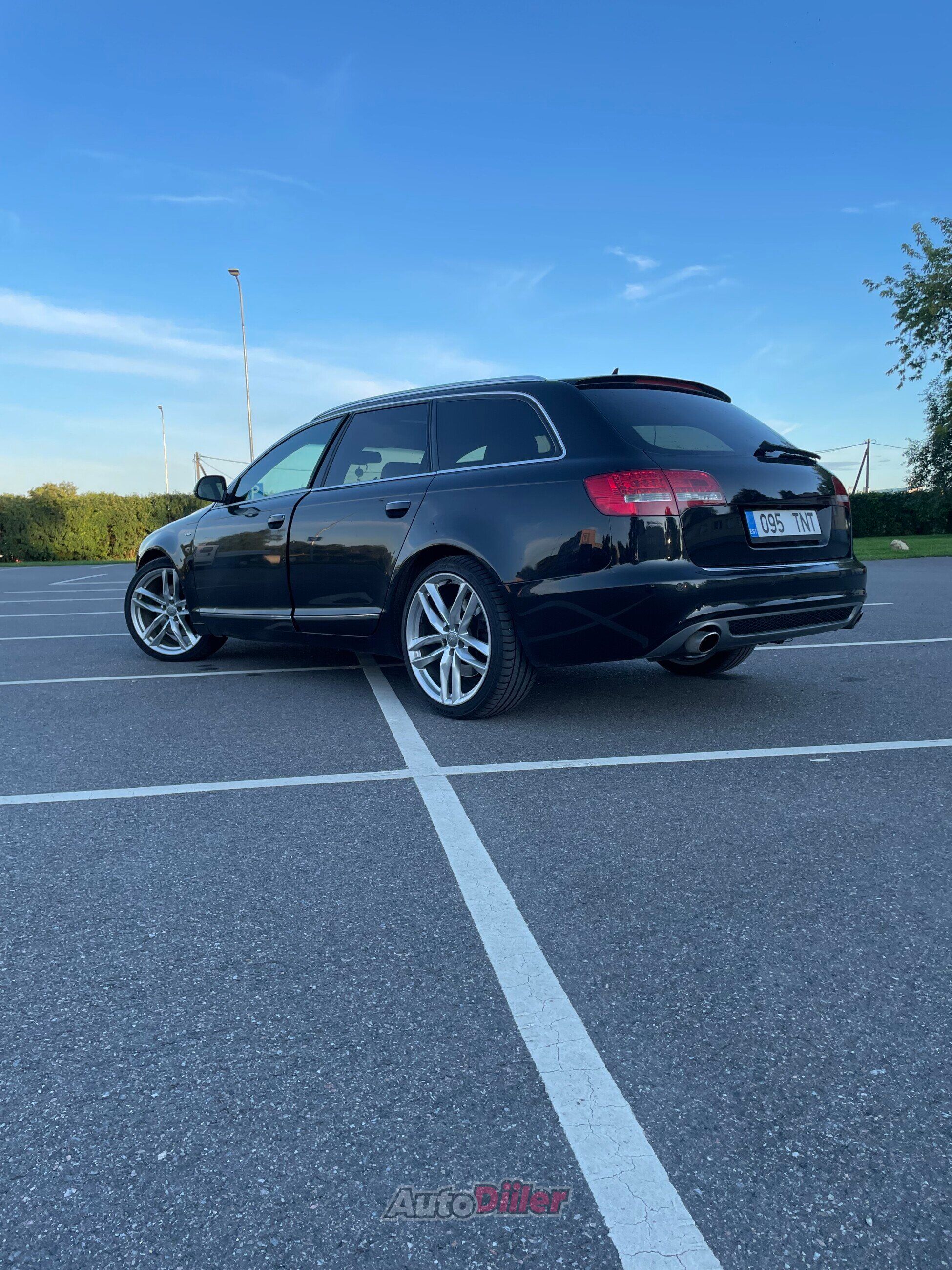 Audi A6 Facelift S-line 3.0 176kW 2009, photo 3/10
