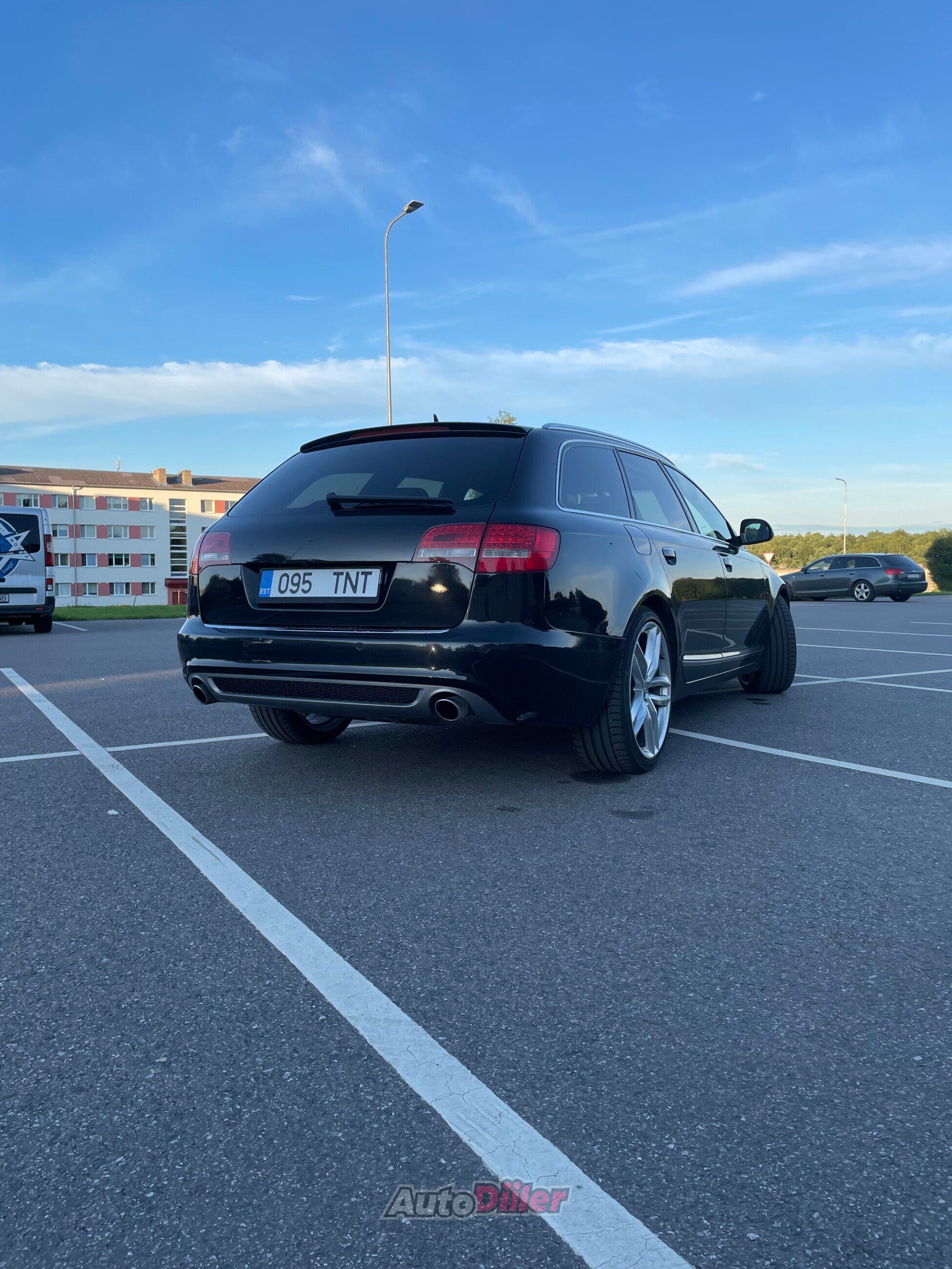 Audi A6 Facelift S-line 3.0 176kW 2009, photo 2/10