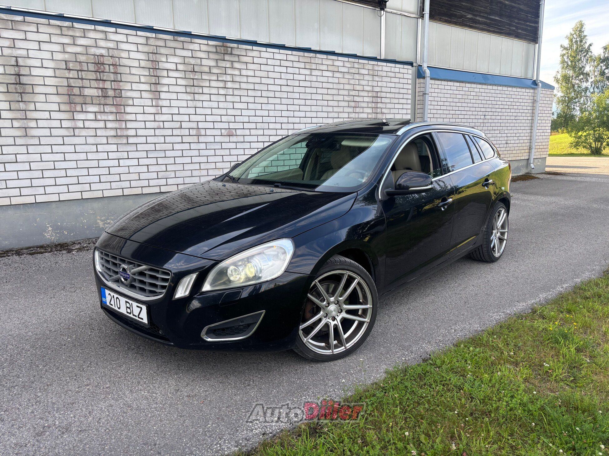 Volvo V60