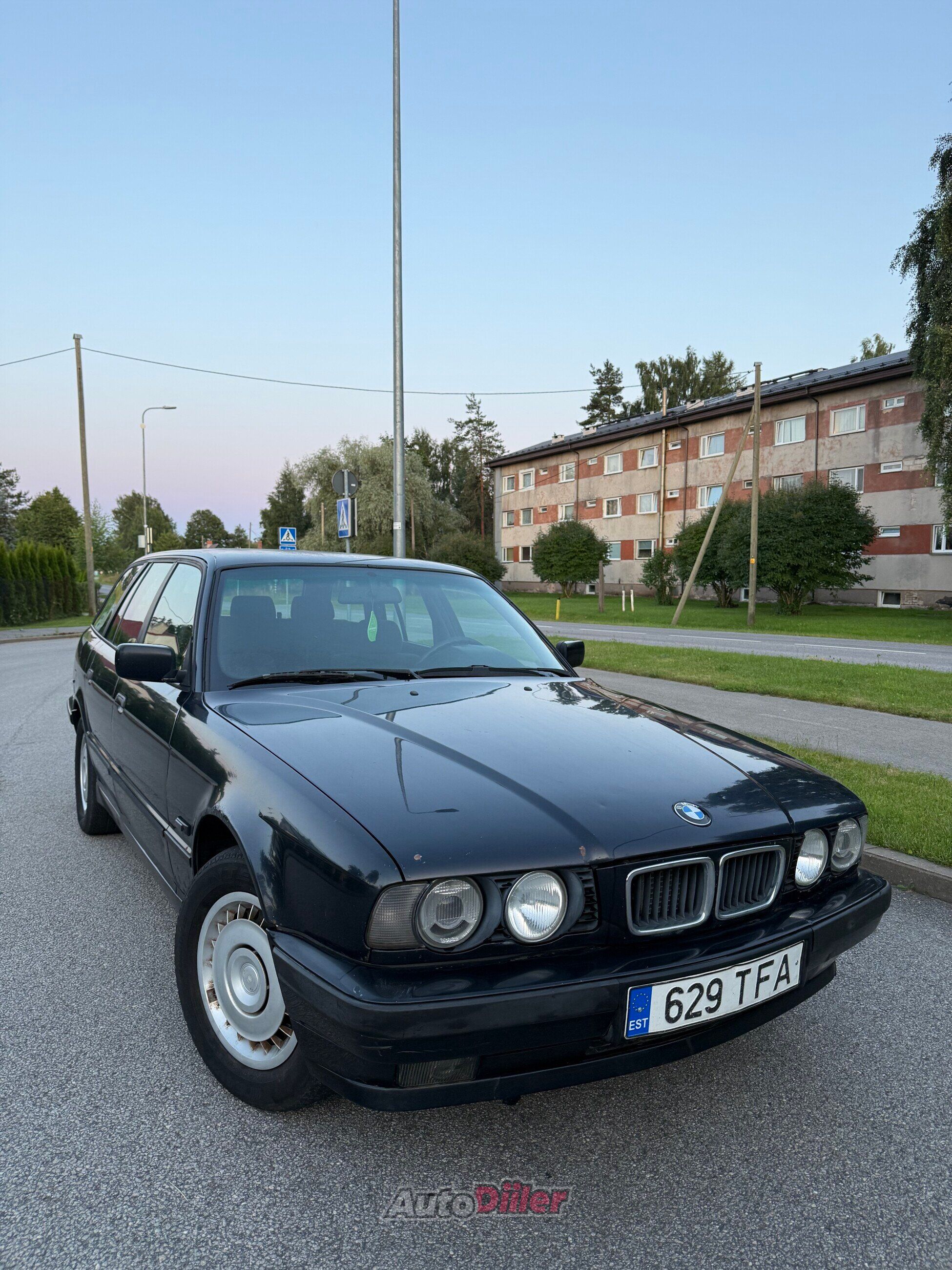 BMW 525