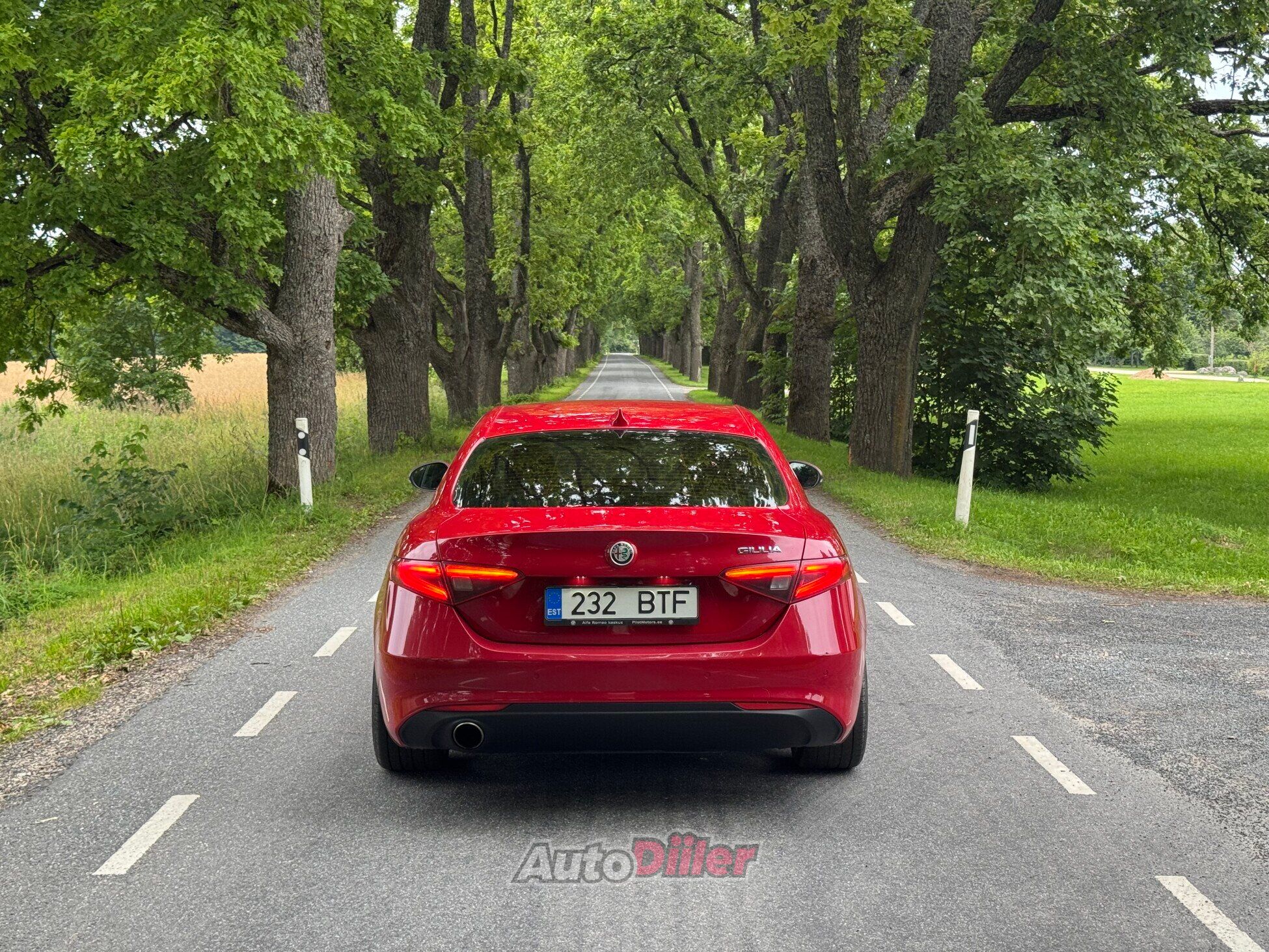 Alfa Romeo Giulia 2.0 228kW 2017, photo 3/10