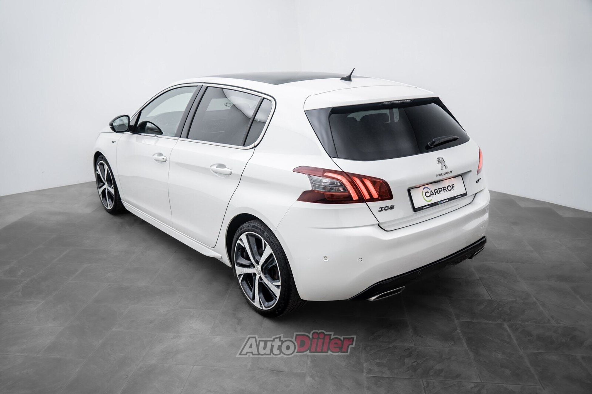 Peugeot 308 225kW 2017, kuva 6/10