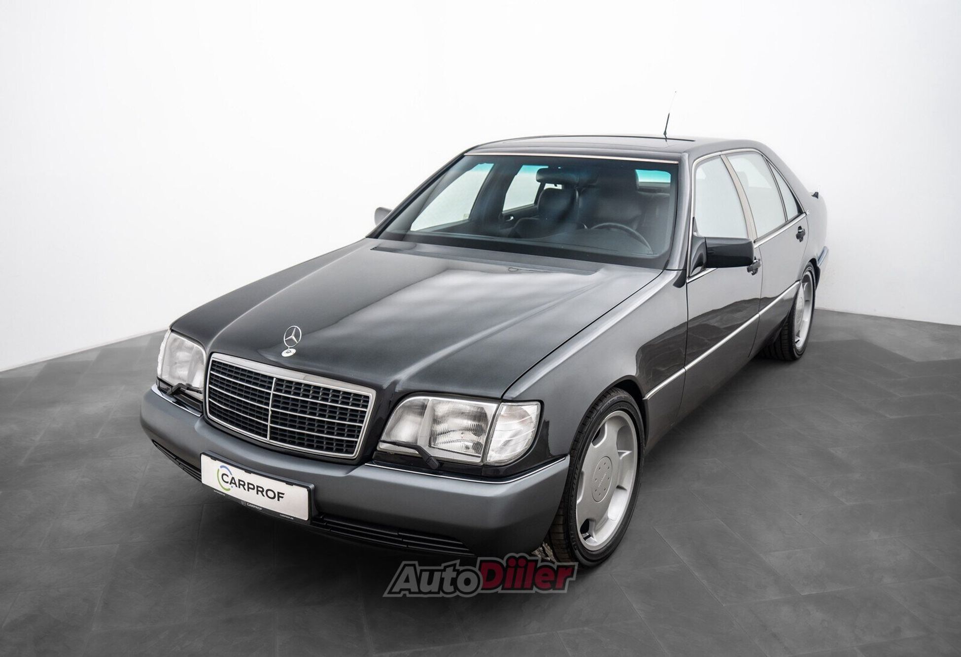Mercedes-Benz 