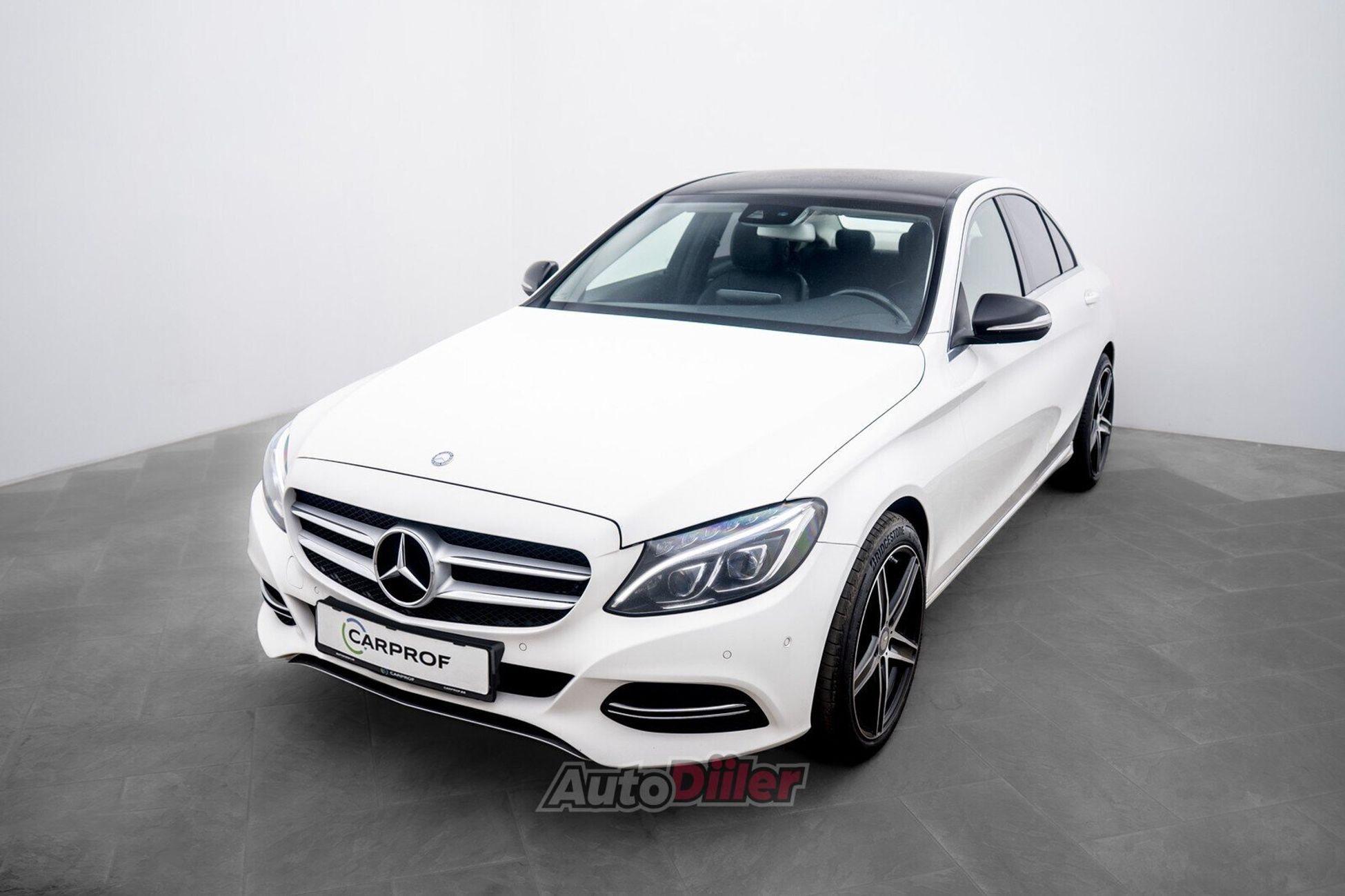 Mercedes-Benz 