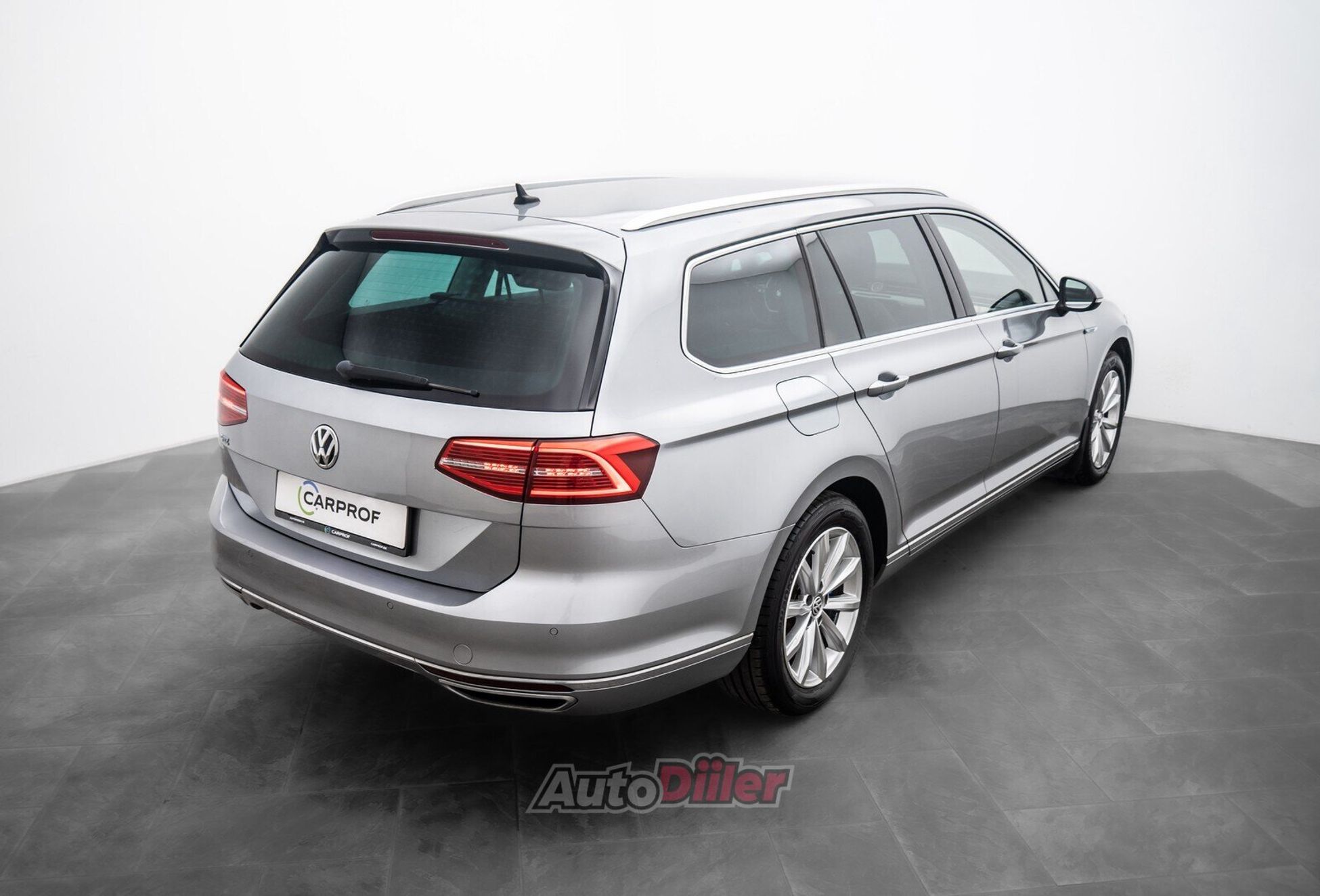 Volkswagen Passat 218kW 2017, photo 4/10