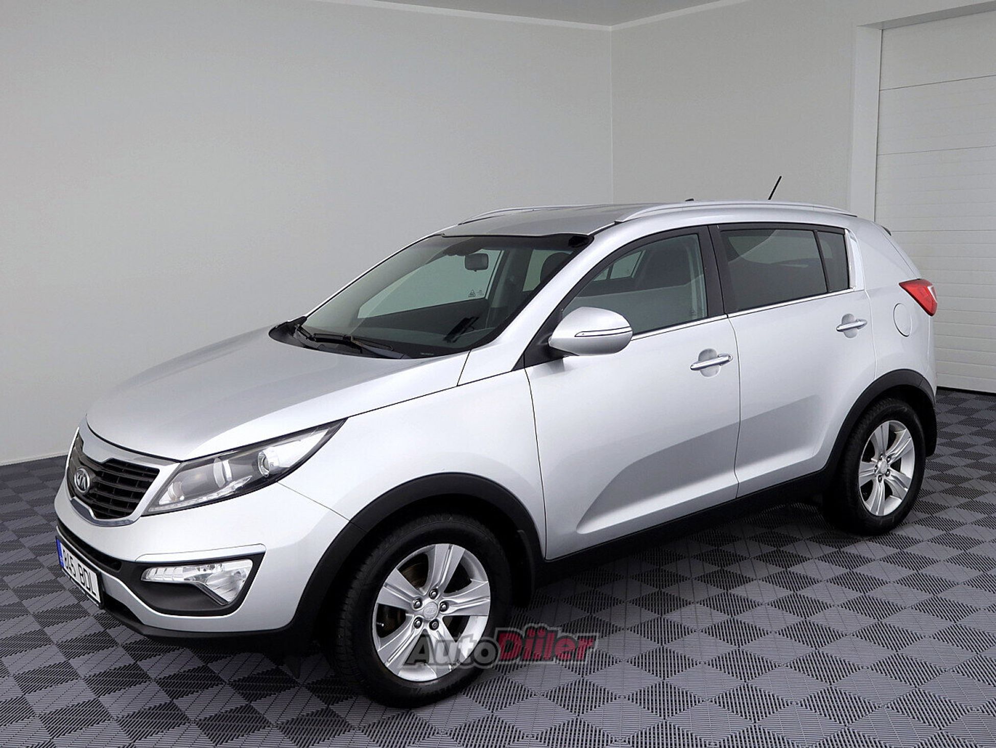 Kia Sportage 2.0 120kW 2011, photo 2/7