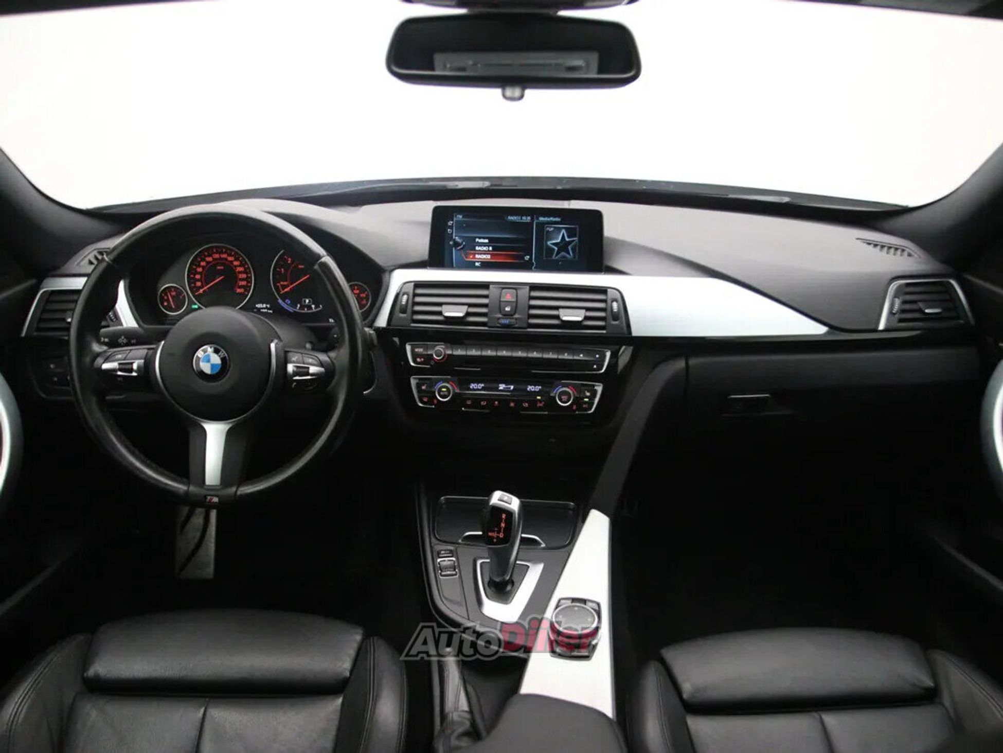 BMW 320 2016, kuva 2/10