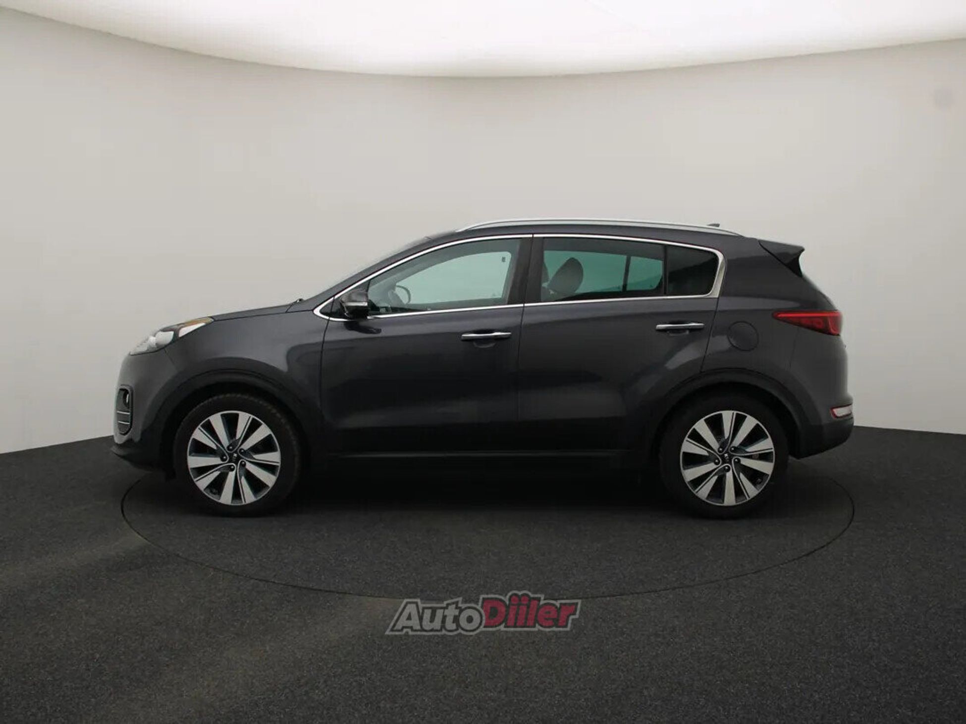 Kia Sportage ExecutiveLine 1.7 85kW 2017, kuva 6/10