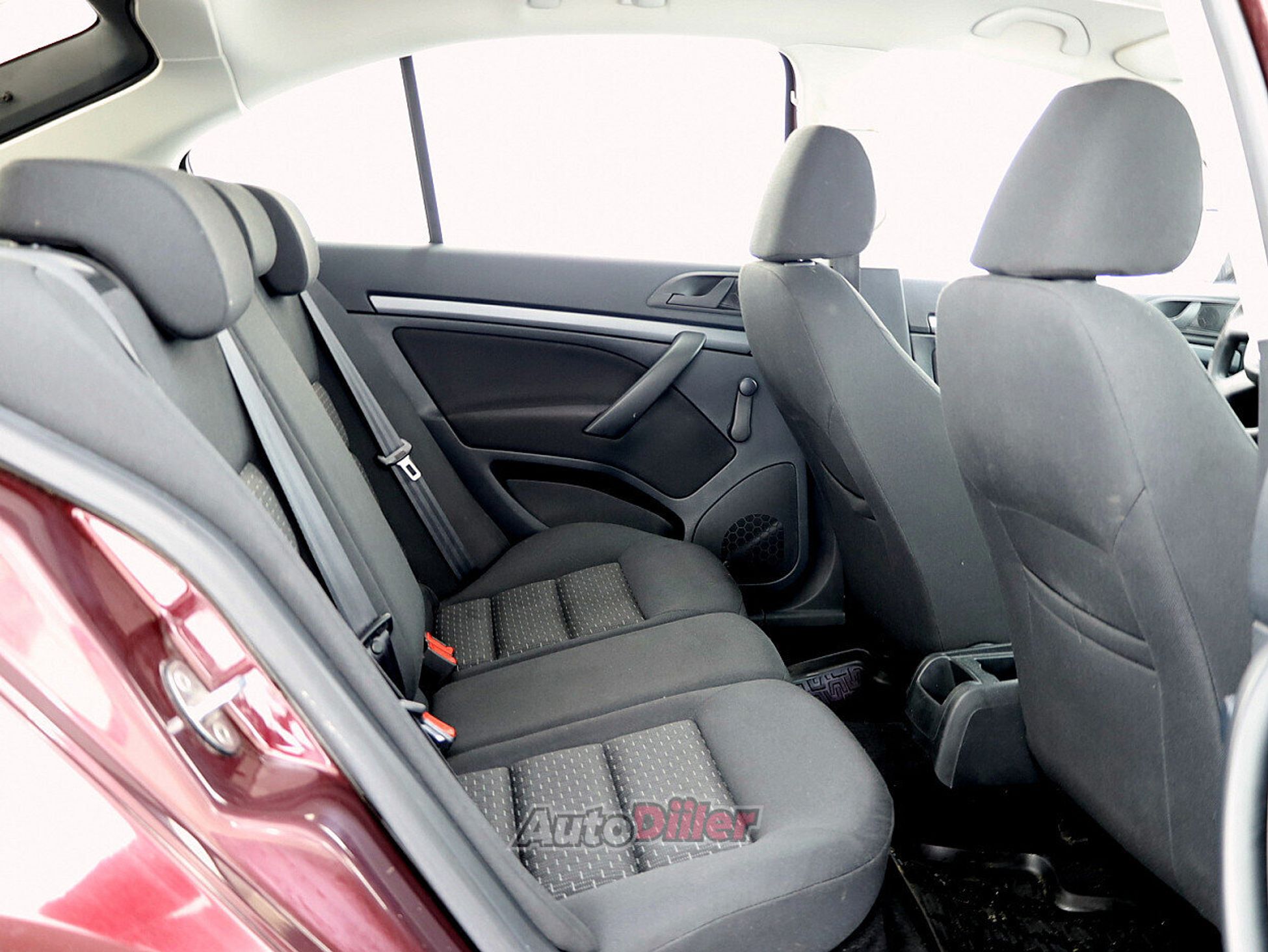 Skoda Octavia 1.2 77kW 2010, kuva 7/8