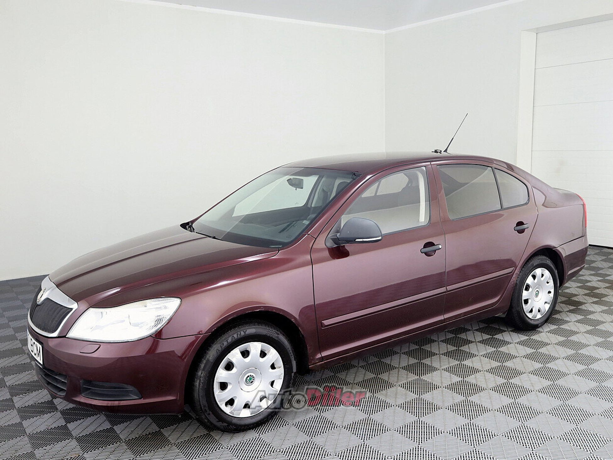 Skoda Octavia 1.2 77kW 2010, kuva 2/8
