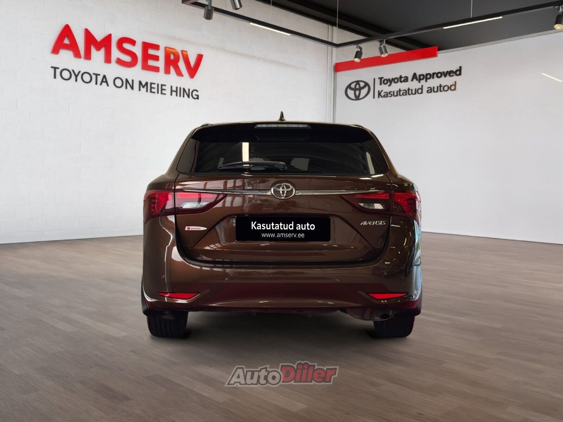 Toyota Avensis 2017, photo 5/10
