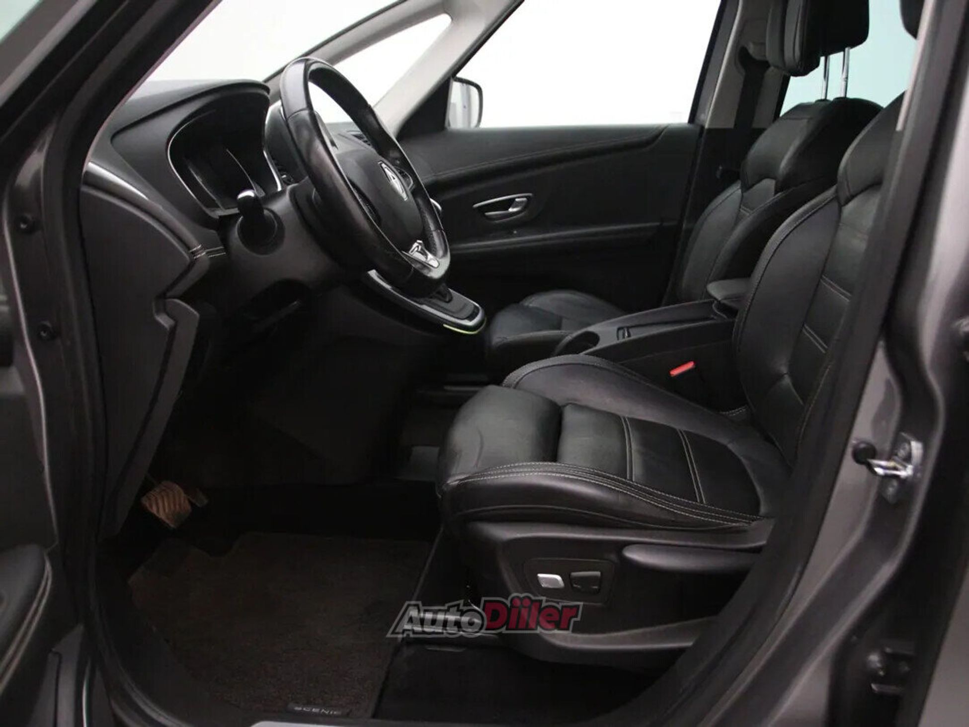 Renault Scenic Bose 1.5 81kW 2017, kuva 4/10