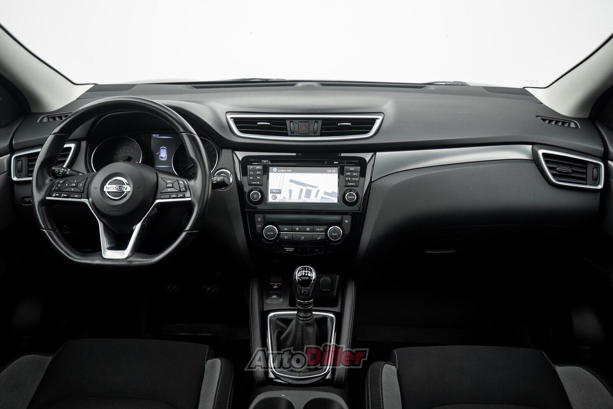 Nissan Qashqai 115kW 2017, kuva 2/10