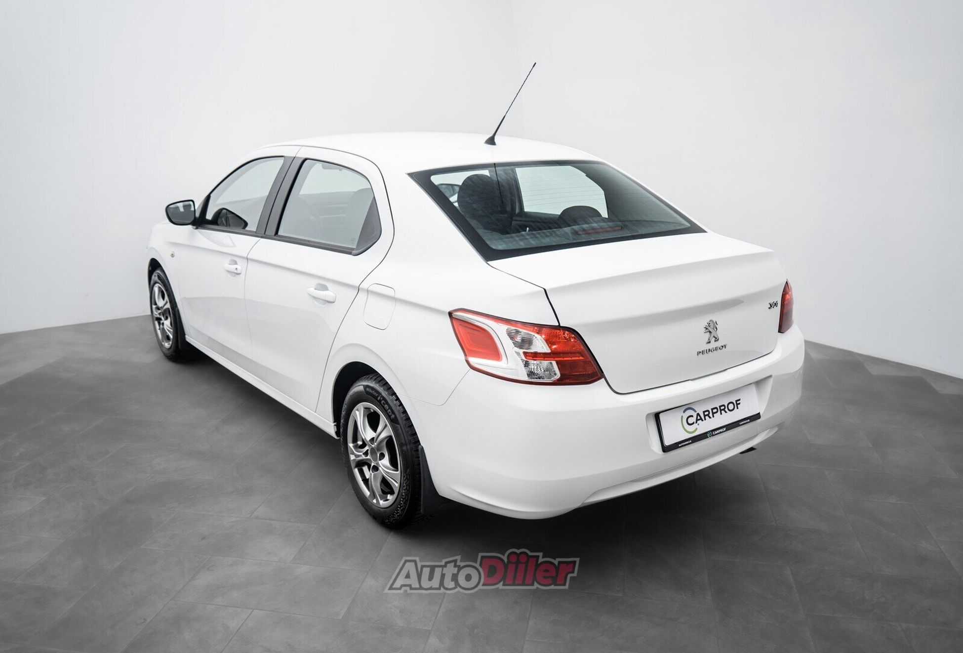 Peugeot 301 1.2 53kW 2014, photo 7/10