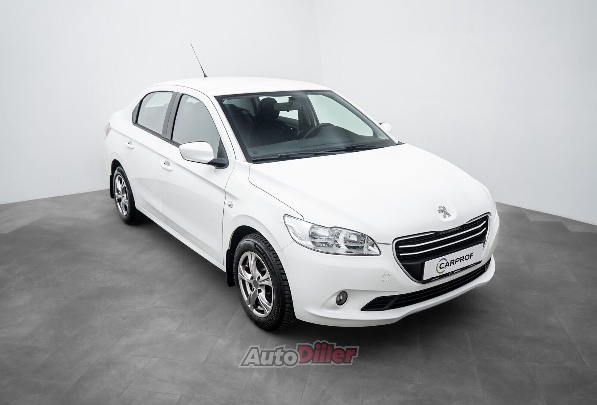 Peugeot 301 1.2 53kW 2014, photo 5/10