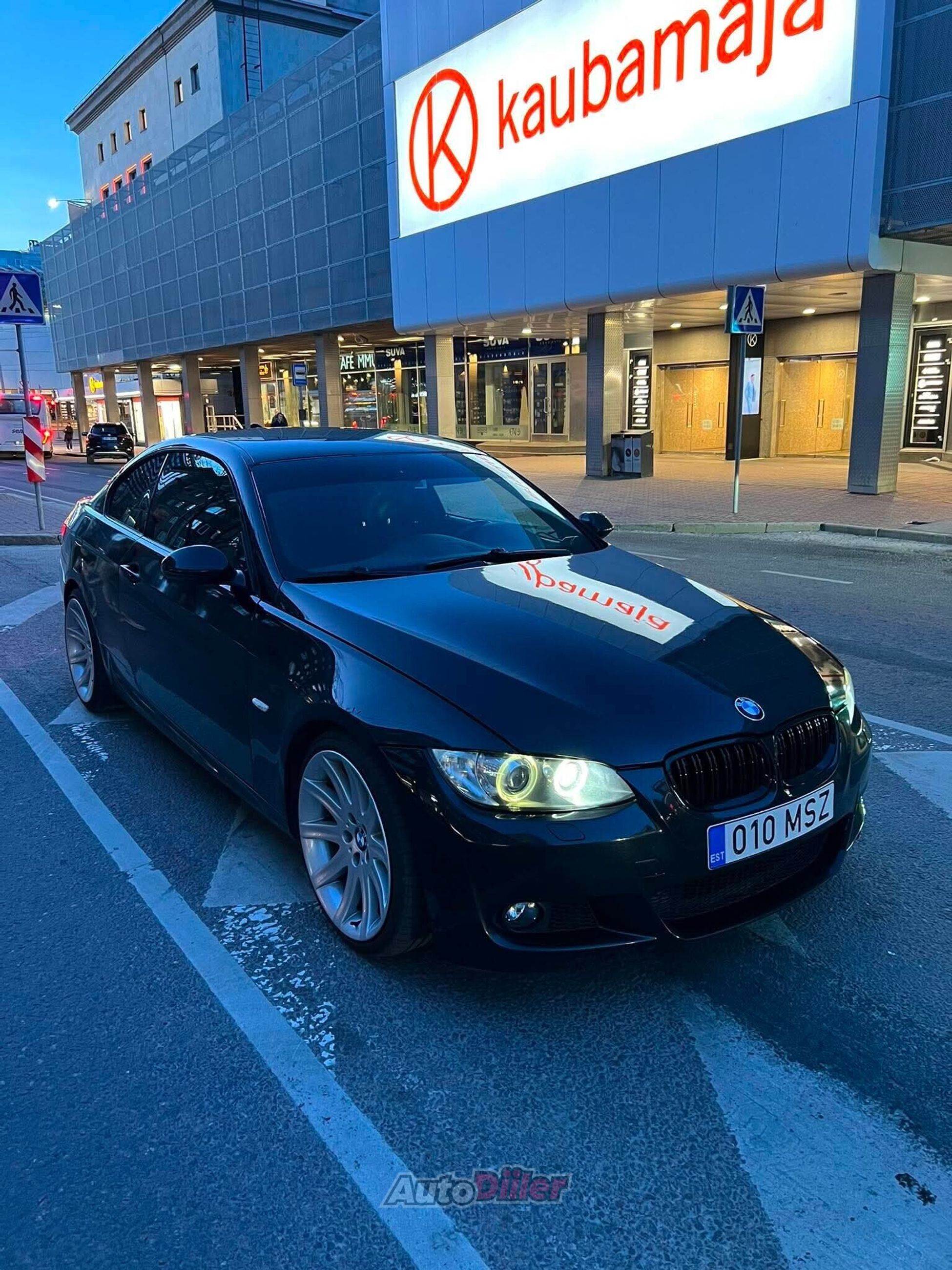 BMW 330 M-pakett Shadowline 3.0 170kW 2008, kuva 2/5