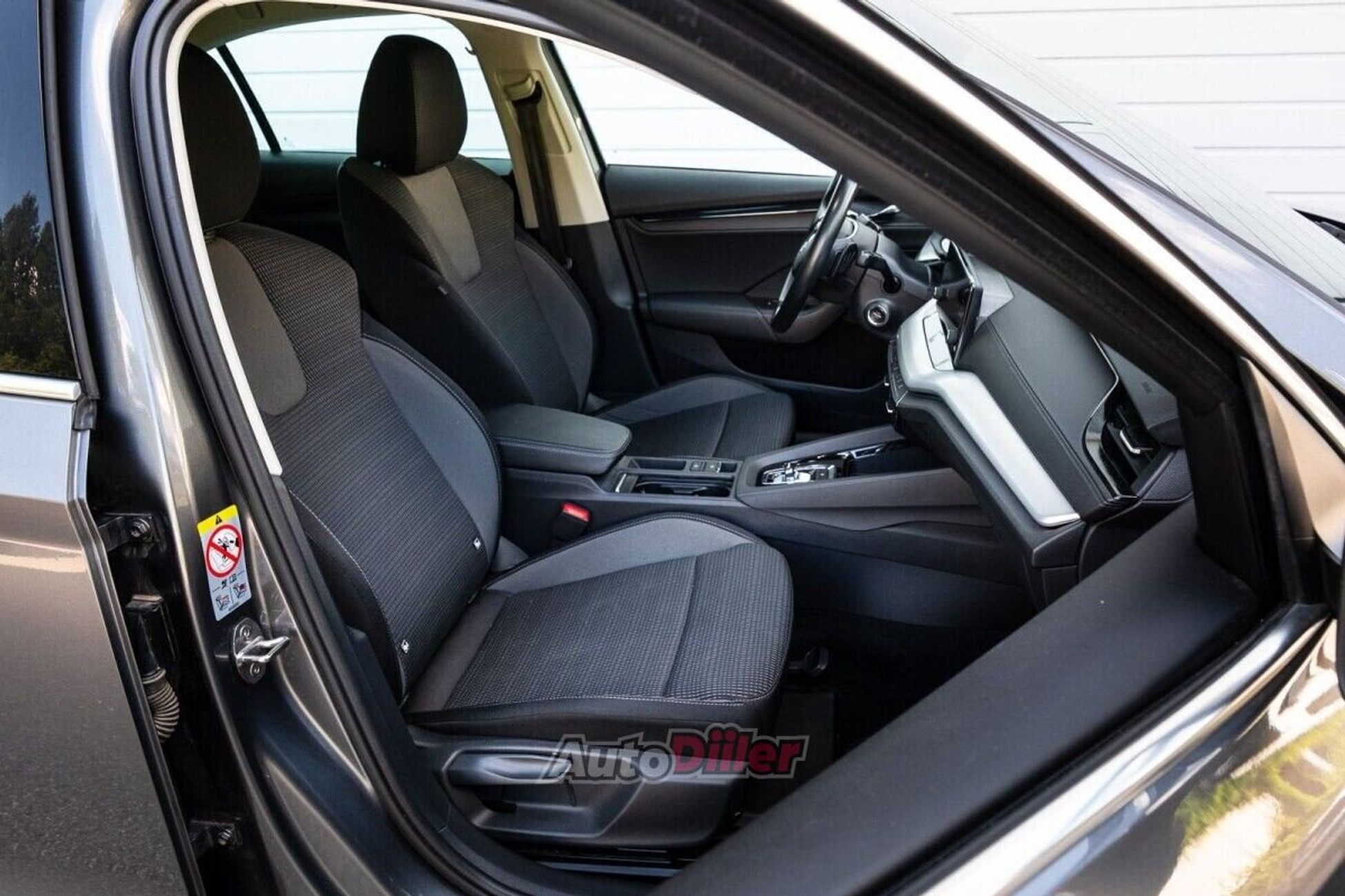 Skoda Octavia 1.5 110kW 2023, kuva 7/10