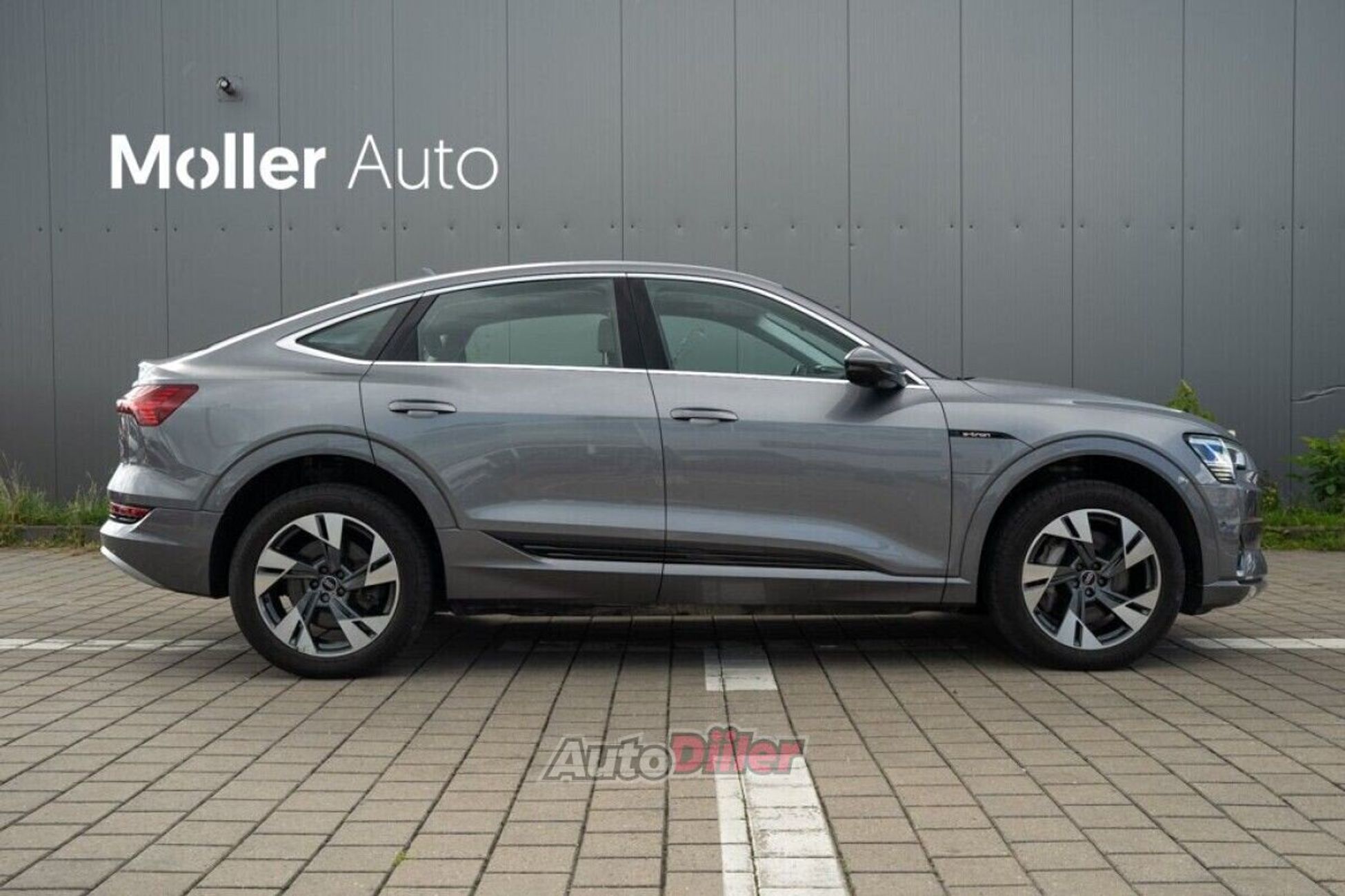 Audi e-tron 300kW 2022, photo 7/10