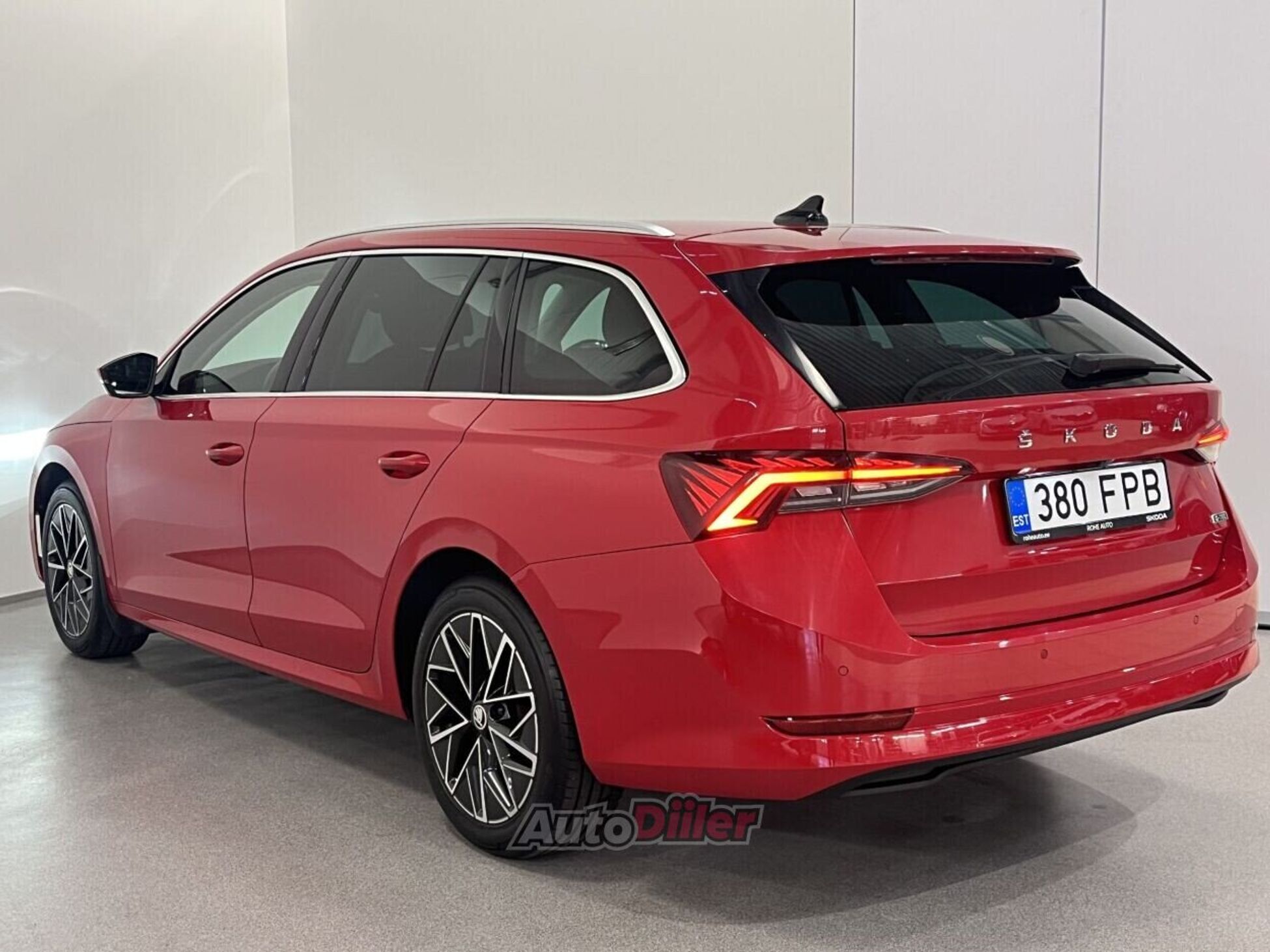 Skoda Octavia Elegance 1.5 96kW 2021, kuva 5/10