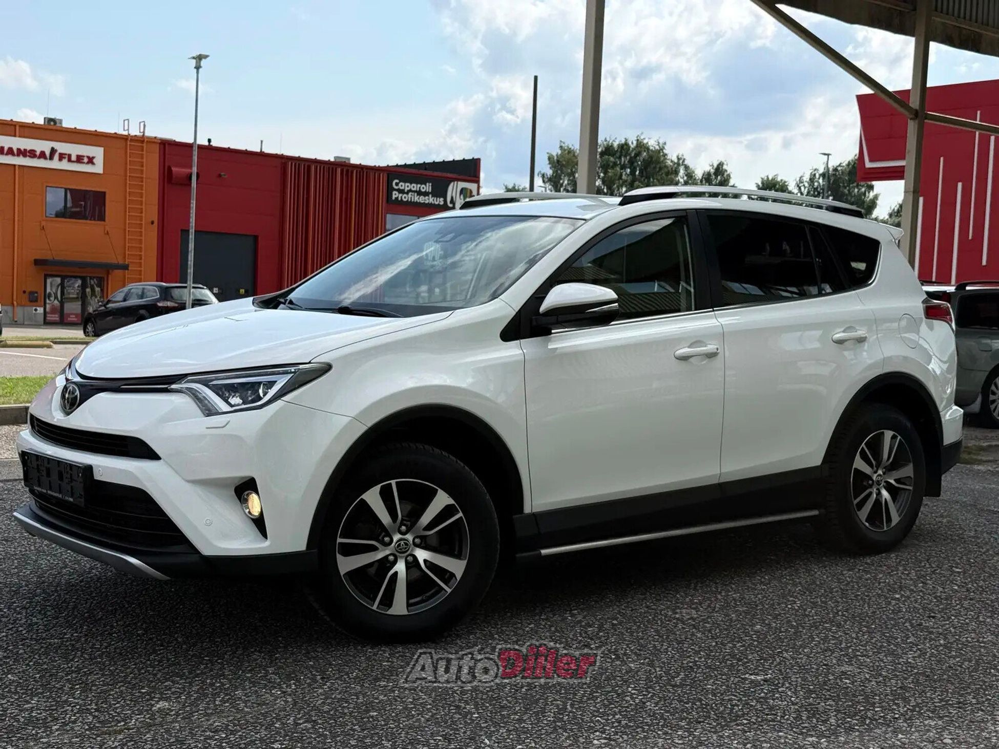Toyota RAV4 2016, kuva 3/10