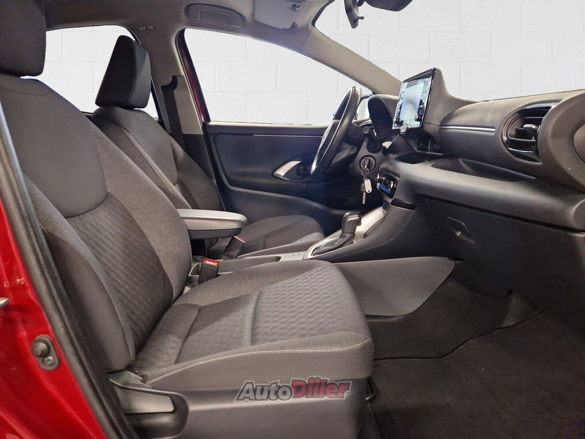 Toyota Yaris 2021, photo 6/10