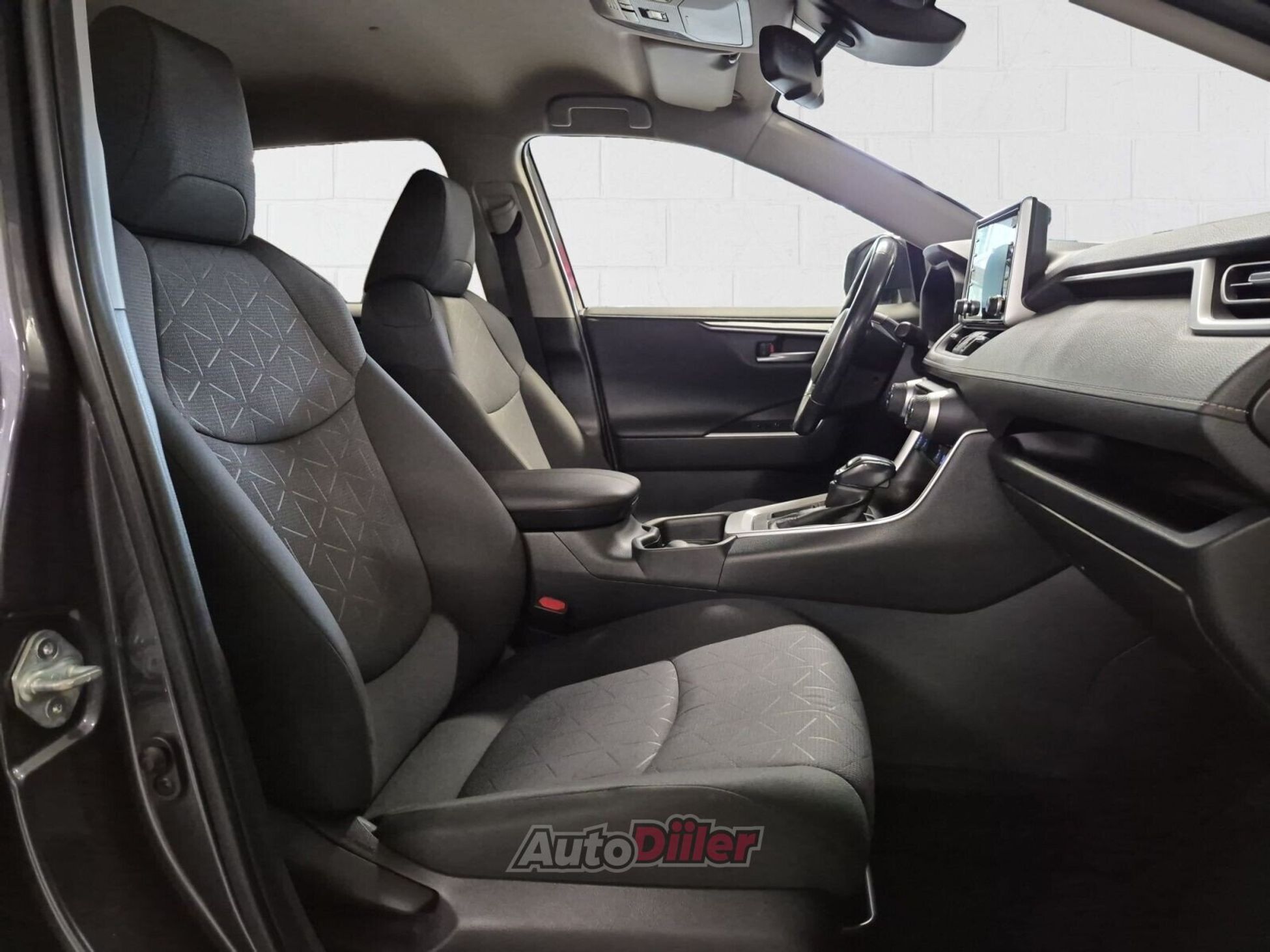 Toyota RAV4 2020, kuva 6/10