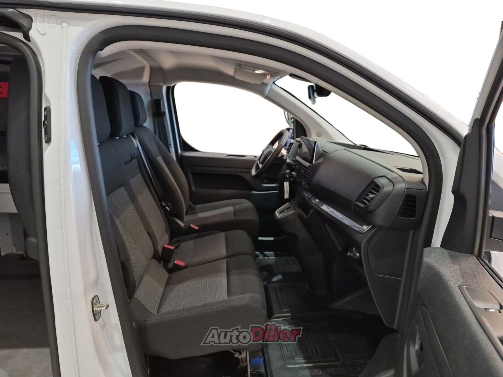 Toyota ProAce 2025, photo 6/10
