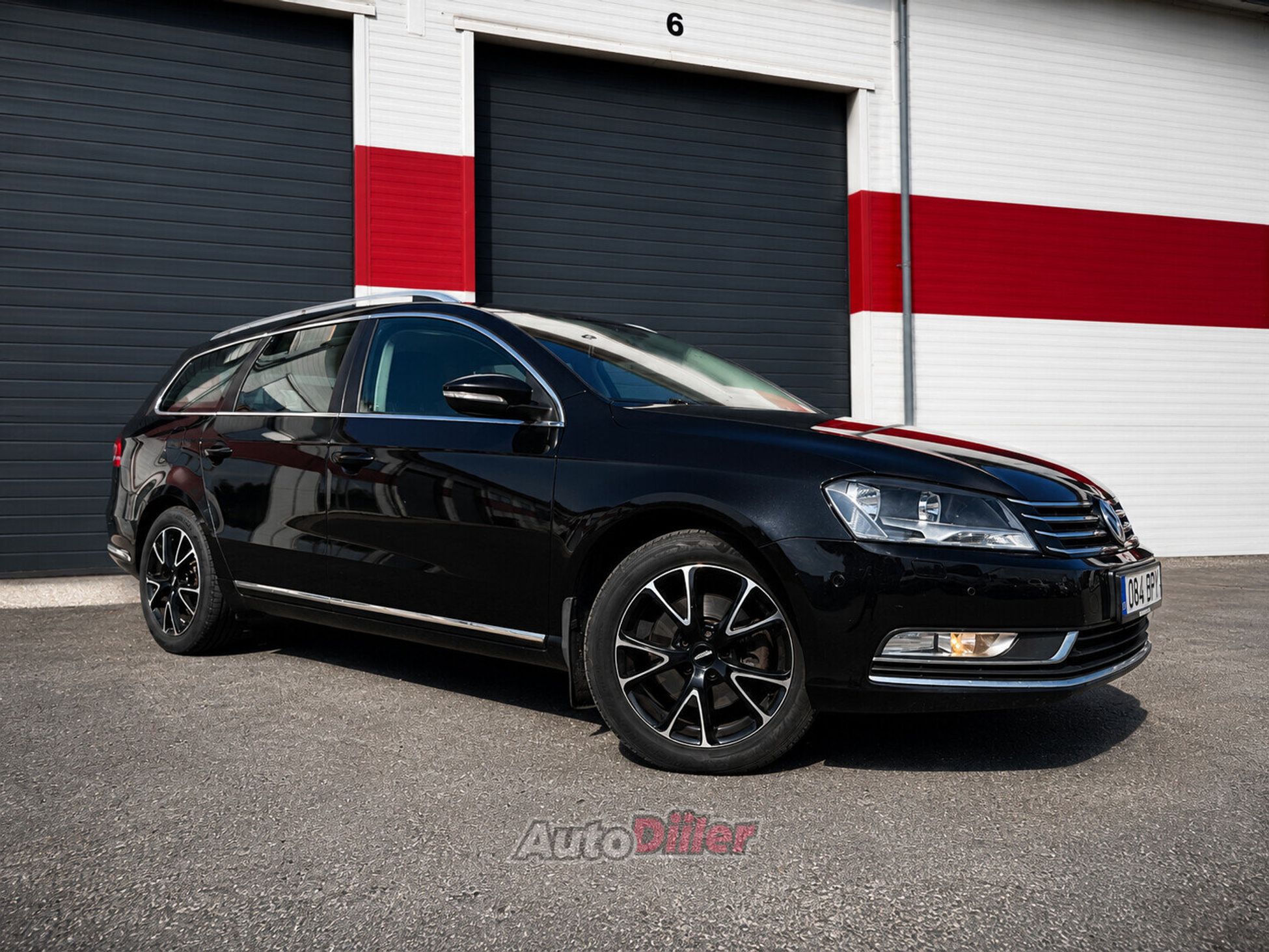 Volkswagen Passat 2012, photo 2/10