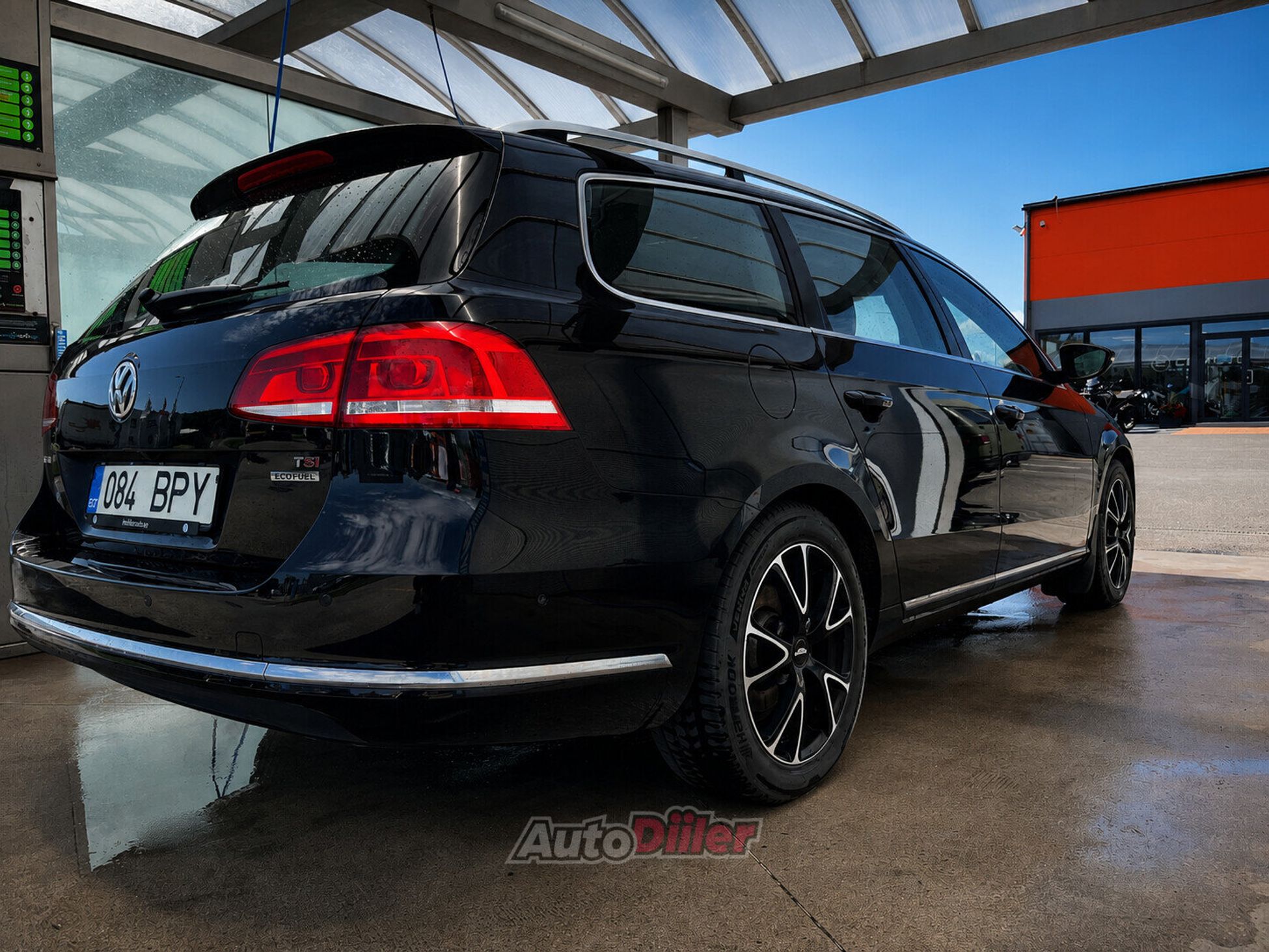 Volkswagen Passat 2012, photo 4/10