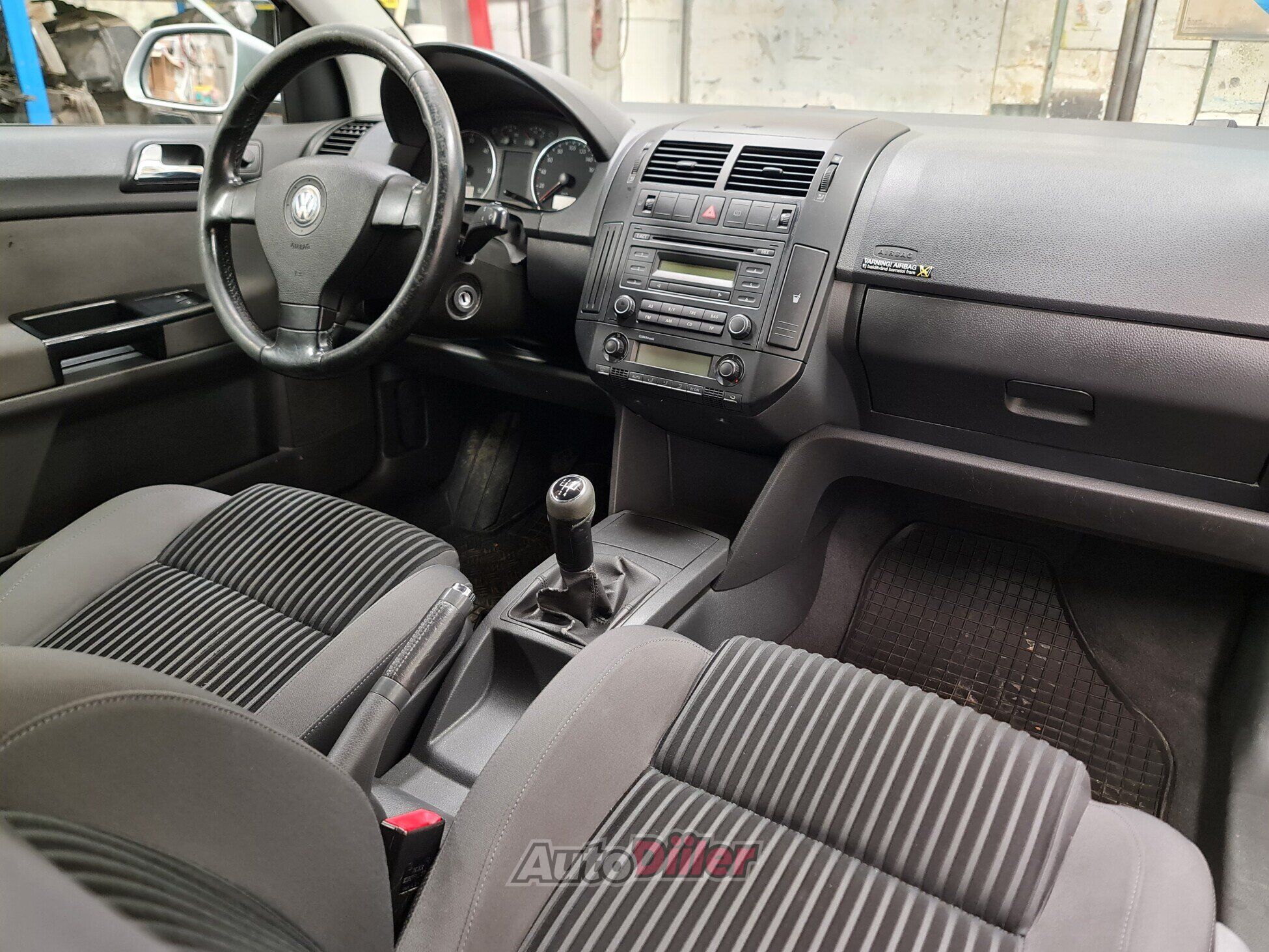 Volkswagen Polo Sport 9N3 1.9 74kW 2006, photo 2/4