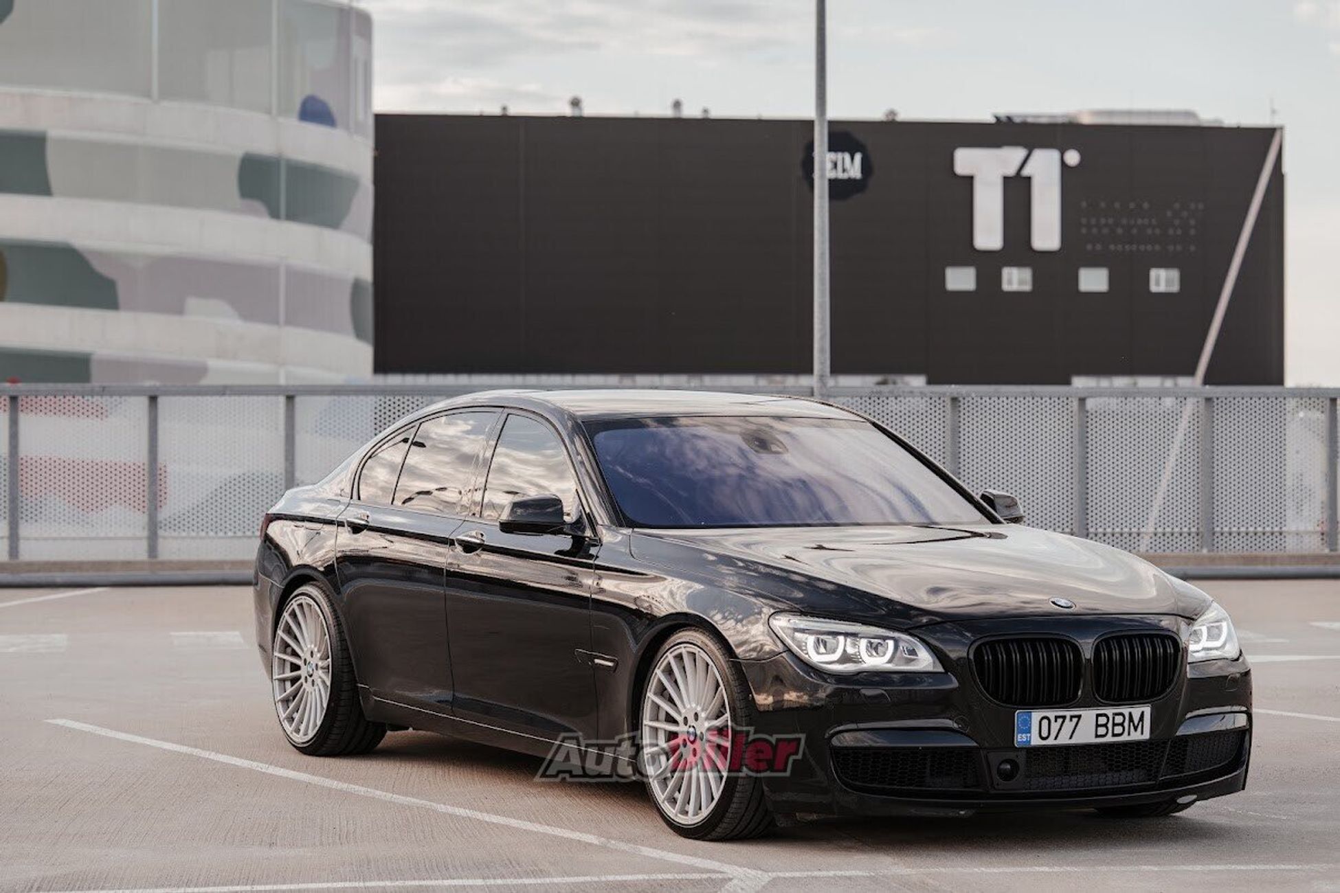 BMW 740