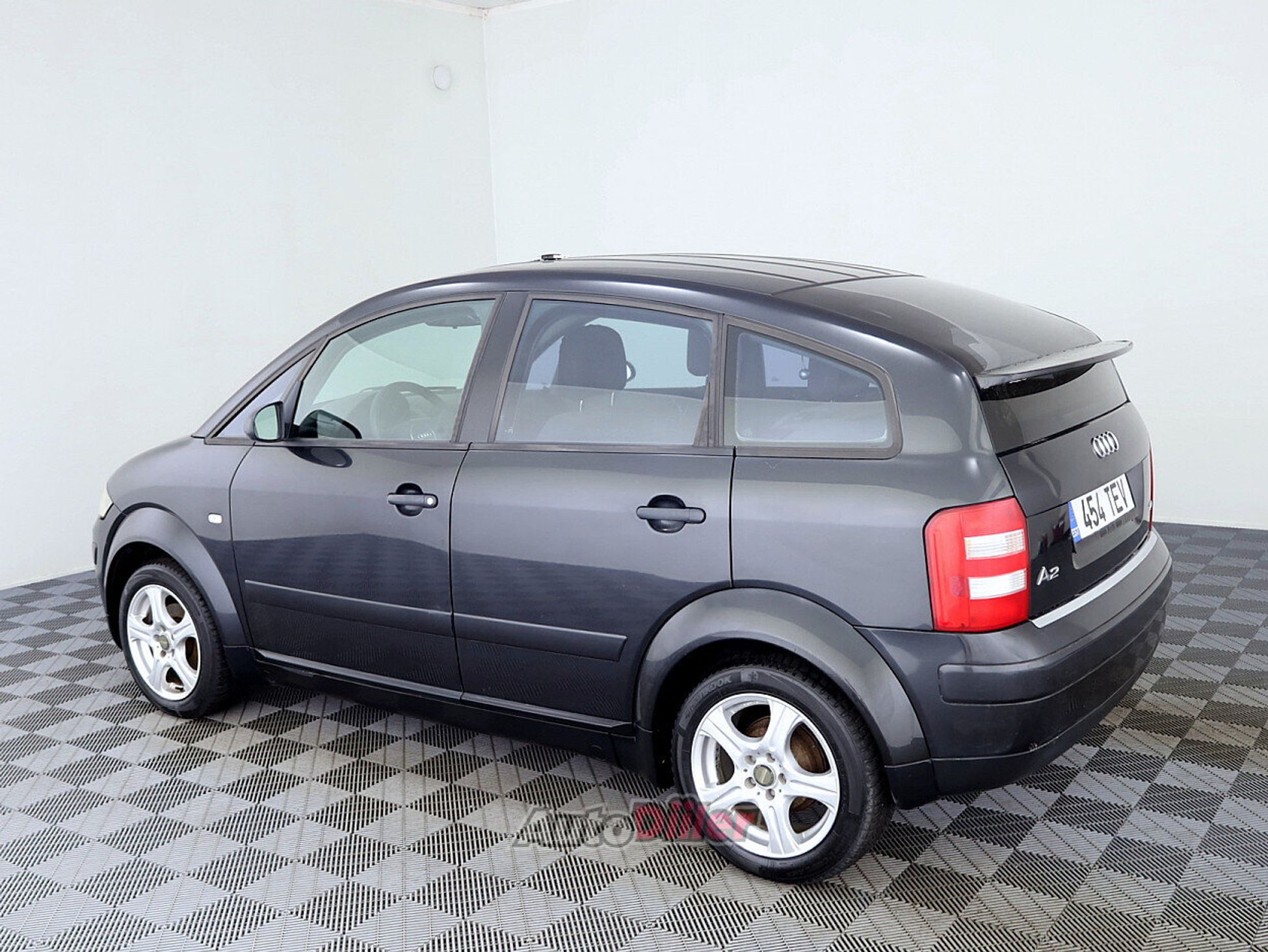 Audi A2 1.4 55kW 2001, photo 4/7