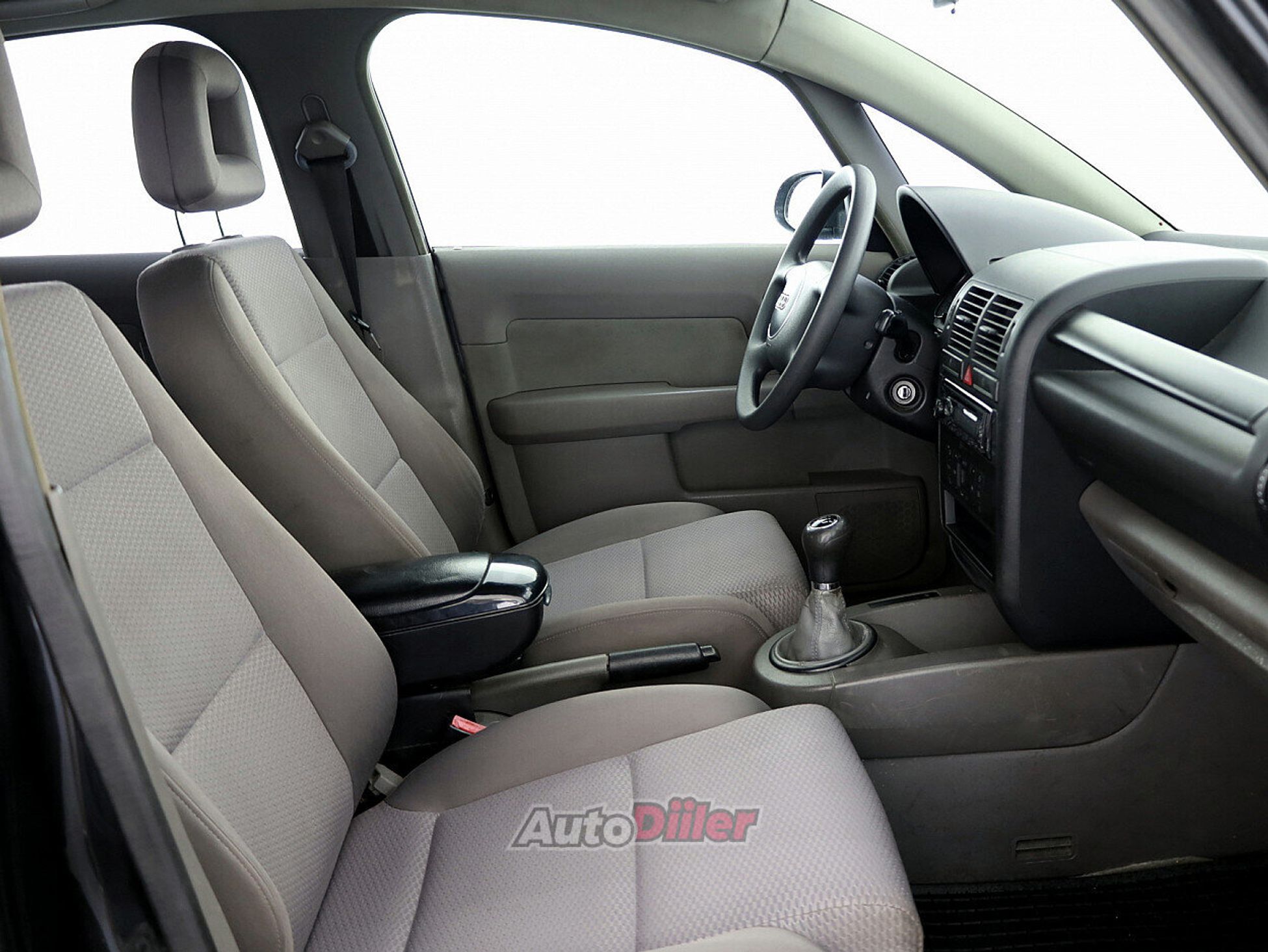 Audi A2 1.4 55kW 2001, photo 6/7