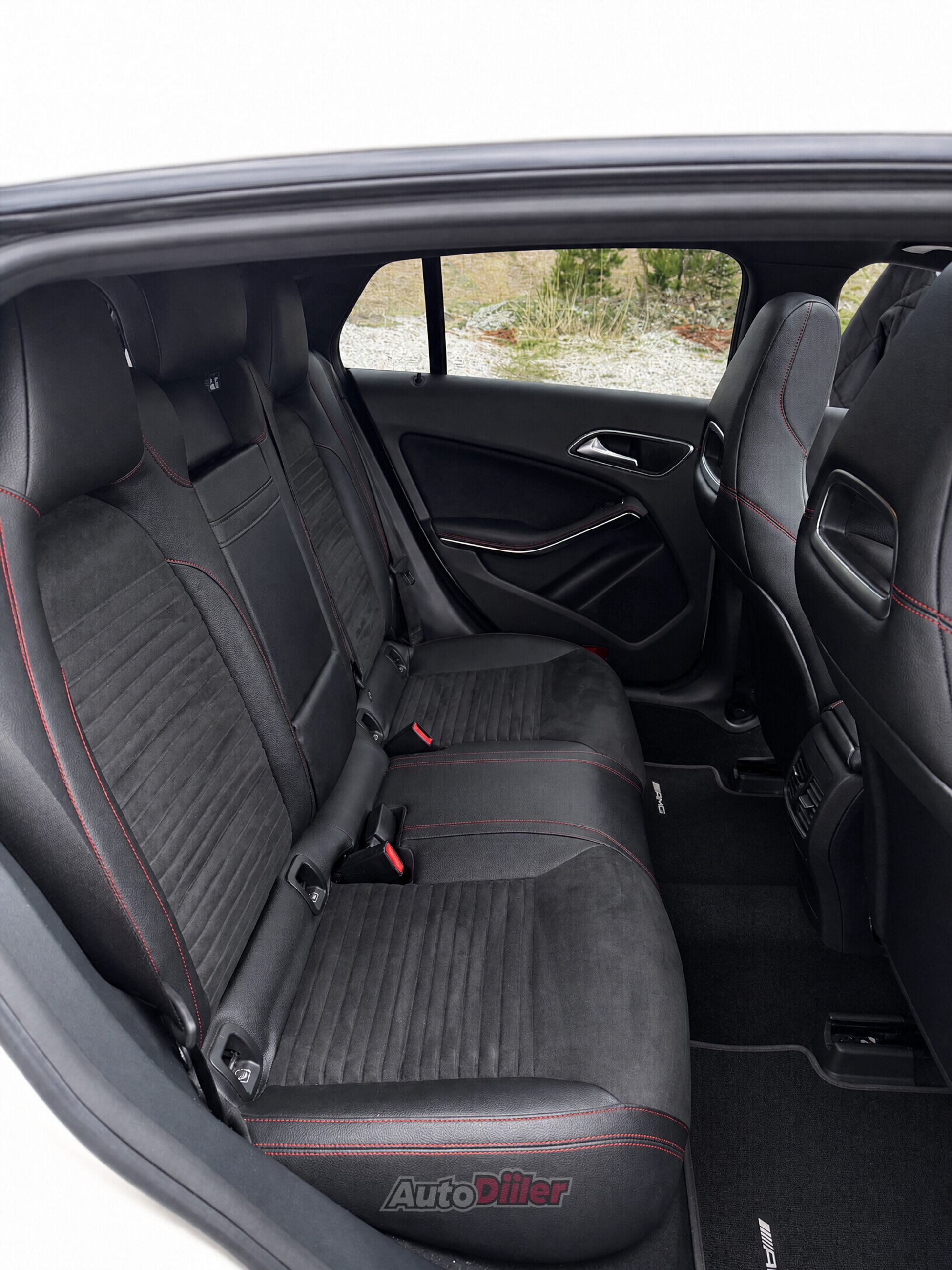 Mercedes-Benz CLA 220 2.1 130kW 2016, photo 8/8