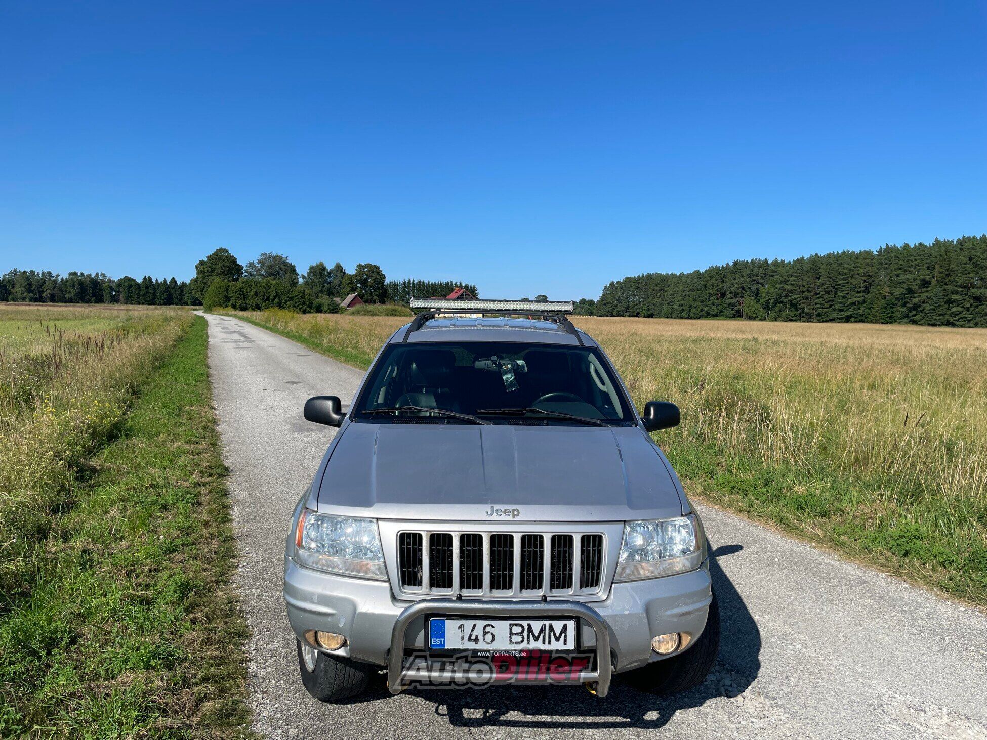 Jeep Grand Cherokee 2004, photo 2/10