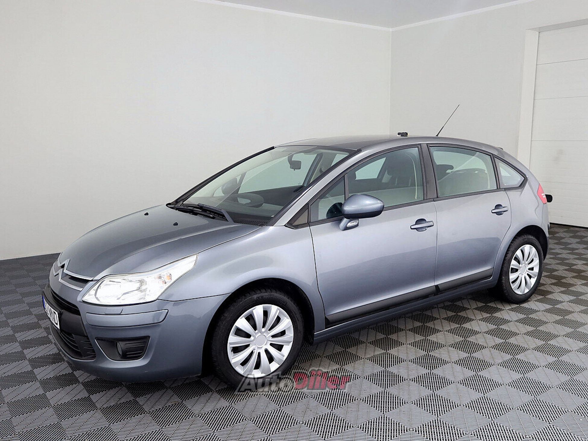 Citroen C4 1.6 88kW 2010, photo 2/7