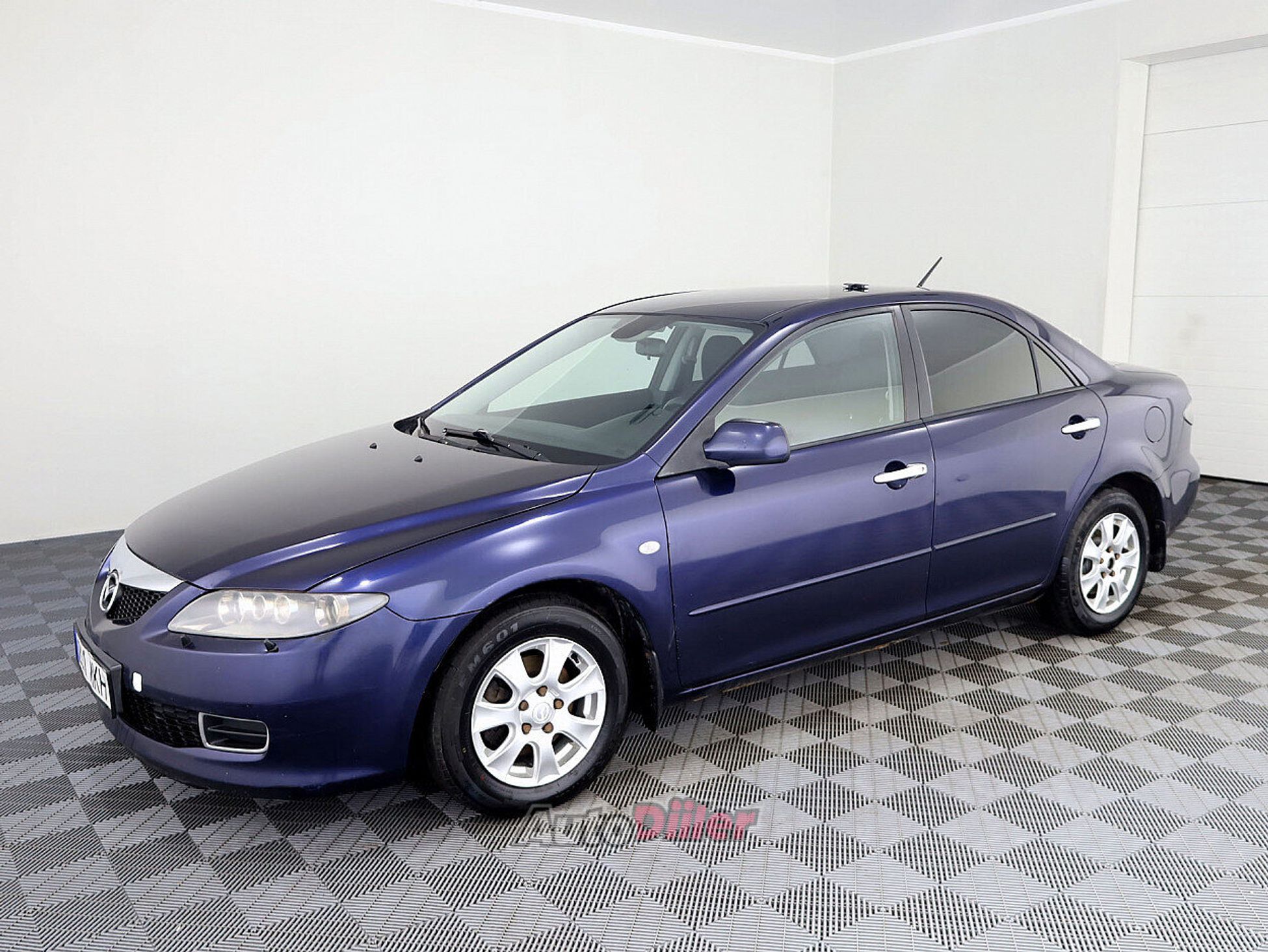 Mazda 6 2.0 108kW 2007, photo 2/7