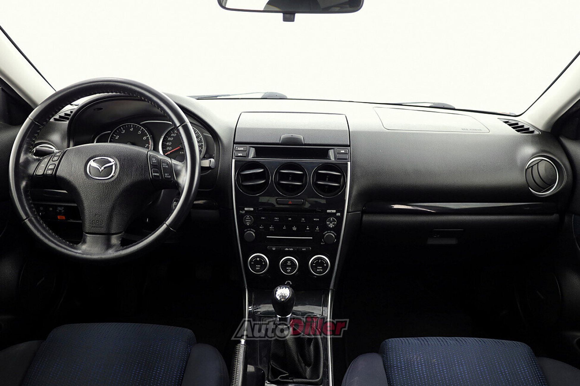 Mazda 6 2.0 108kW 2007, photo 5/7