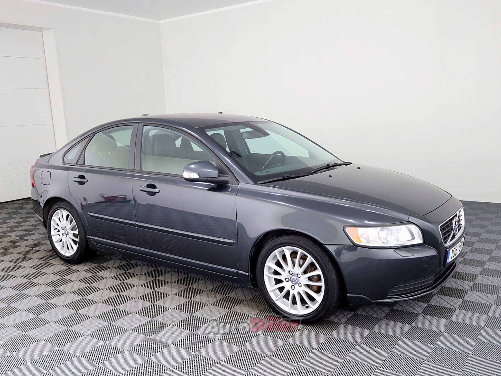 Volvo S40