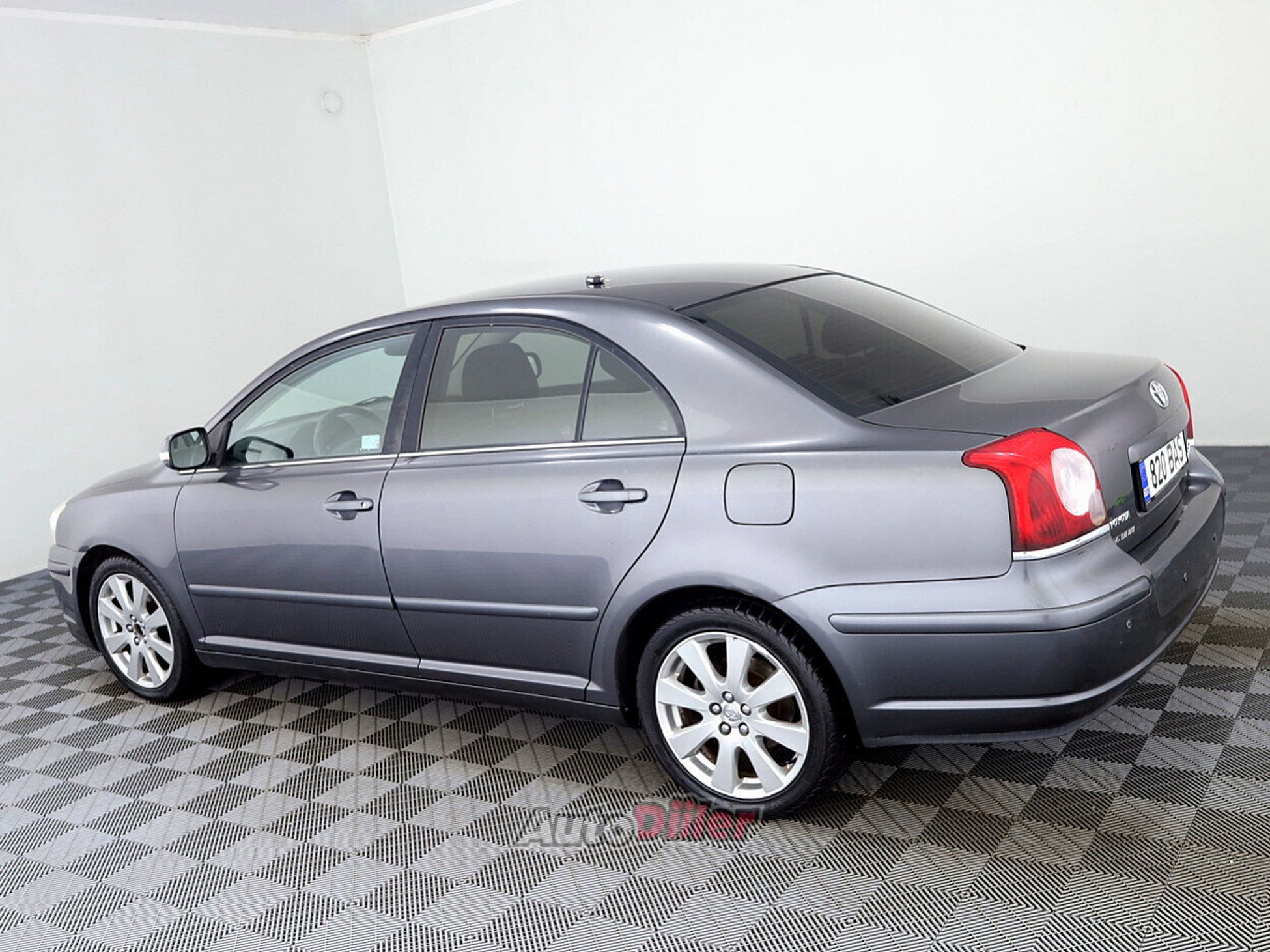 Toyota Avensis 2.0 108kW 2008, photo 4/9