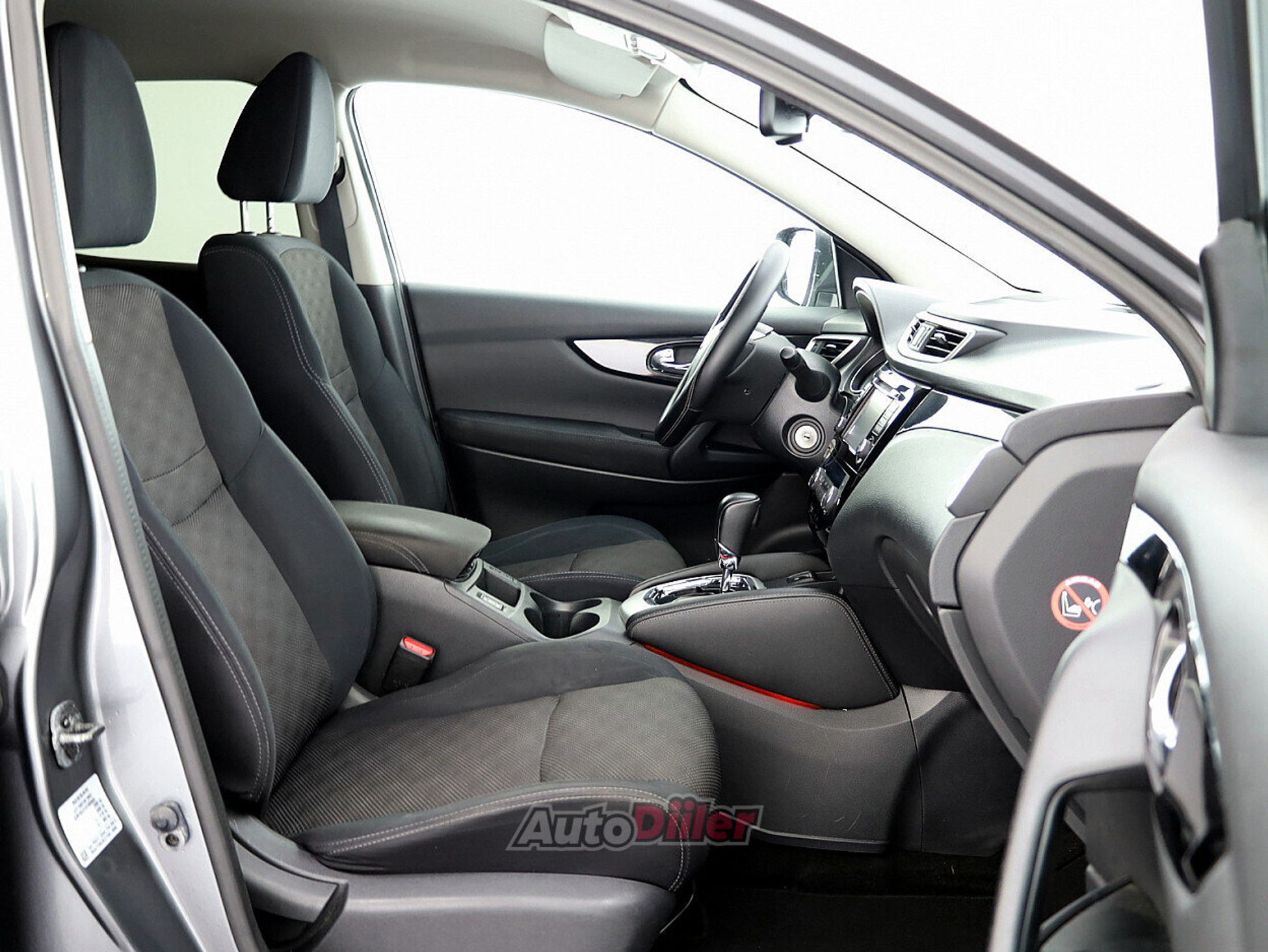 Nissan Qashqai 1.6 96kW 2014, photo 6/7