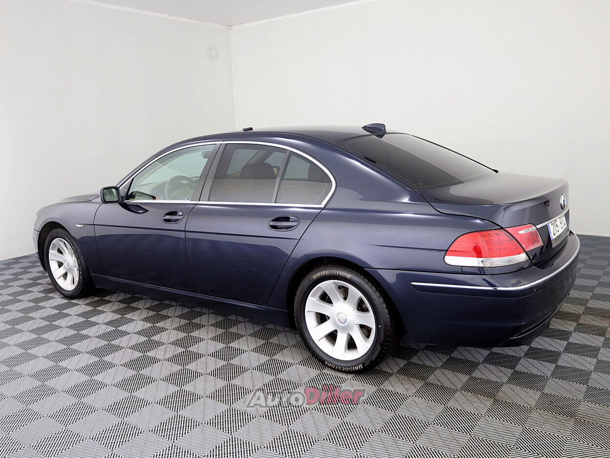 BMW 730 3.0 155kW 2007, kuva 4/8