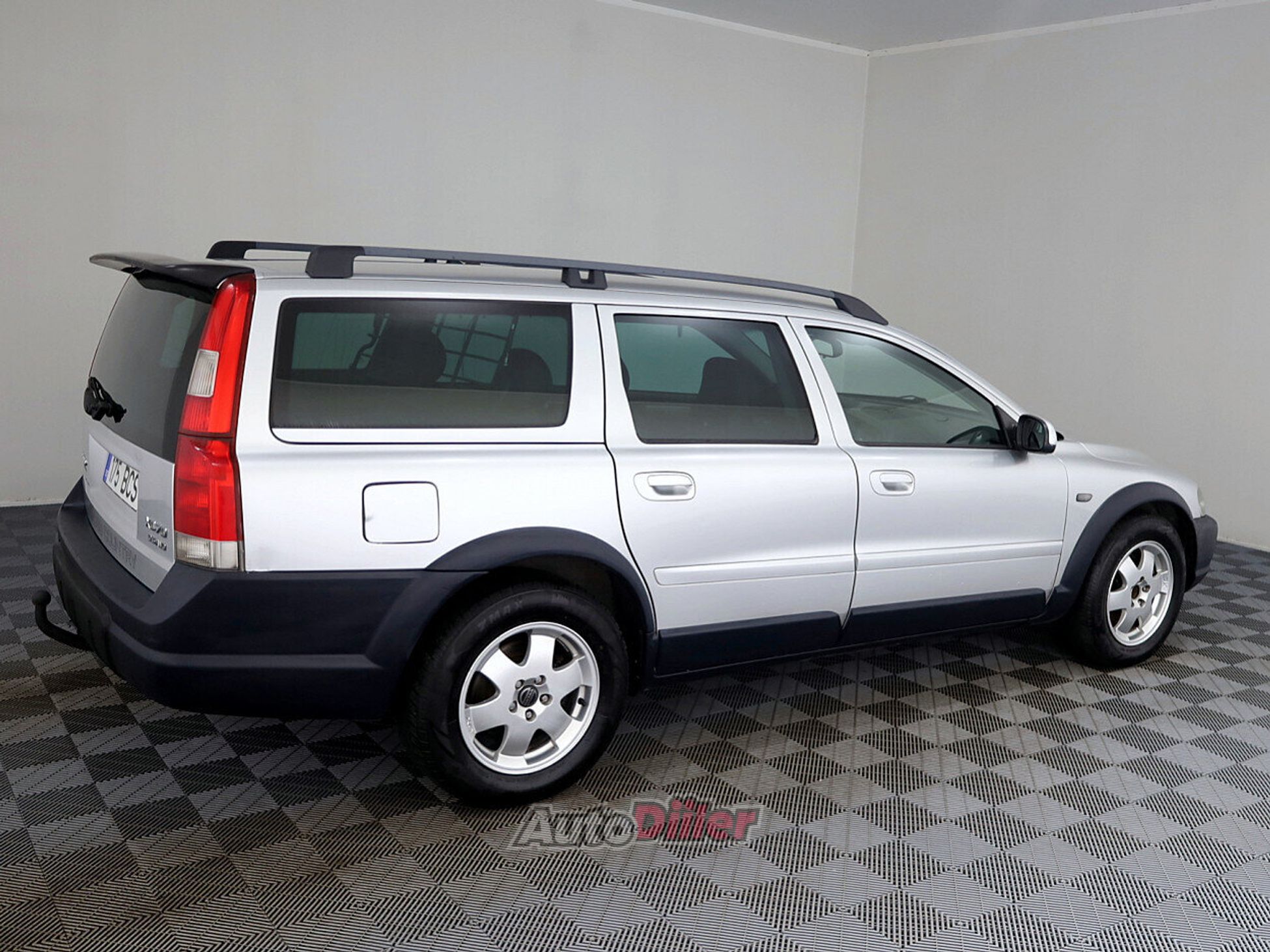 Volvo XC70 2.4 120kW 2002, kuva 3/7