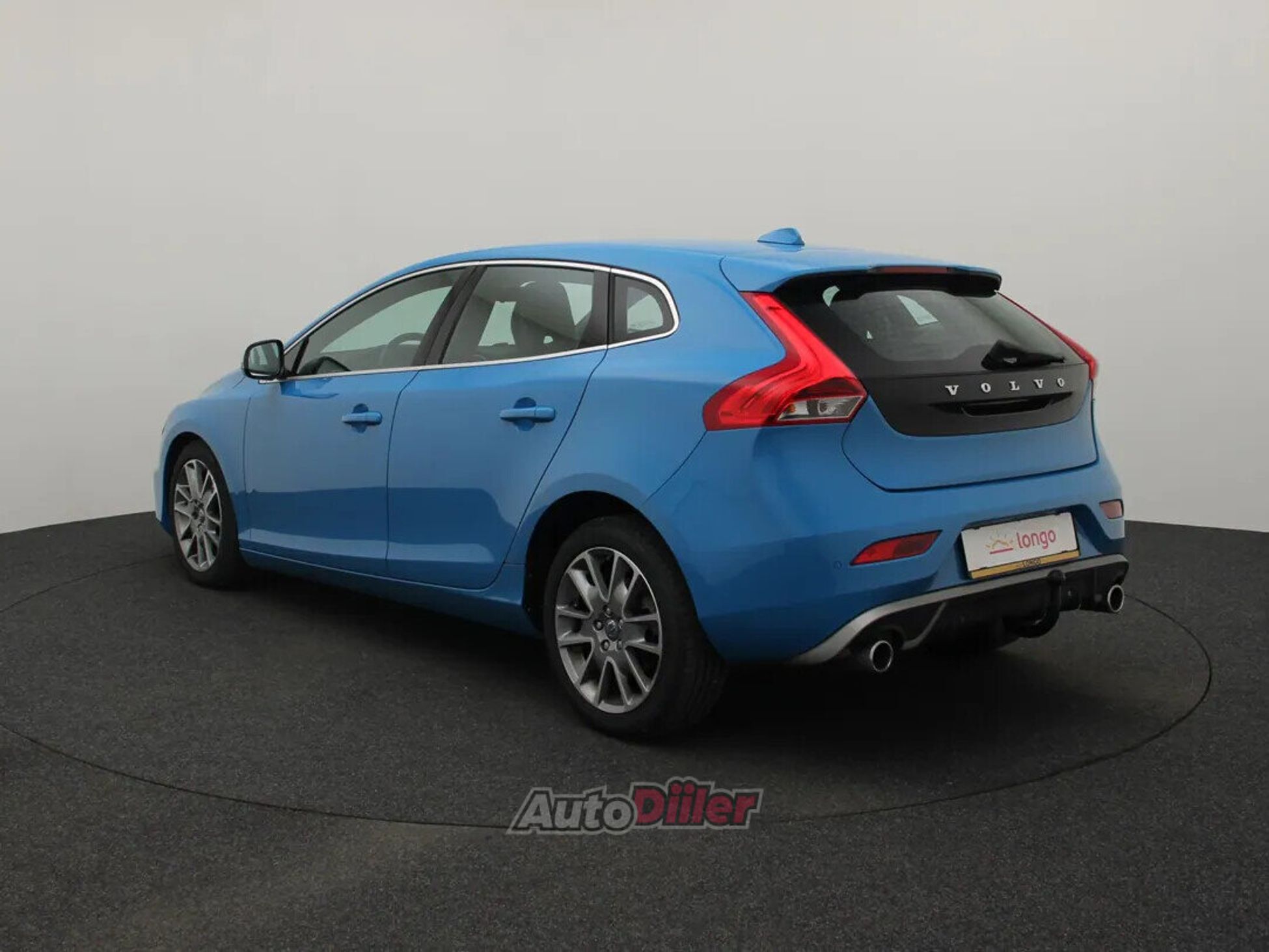 Volvo V40 R-Design Business 2.0 140kW 2014, kuva 7/10