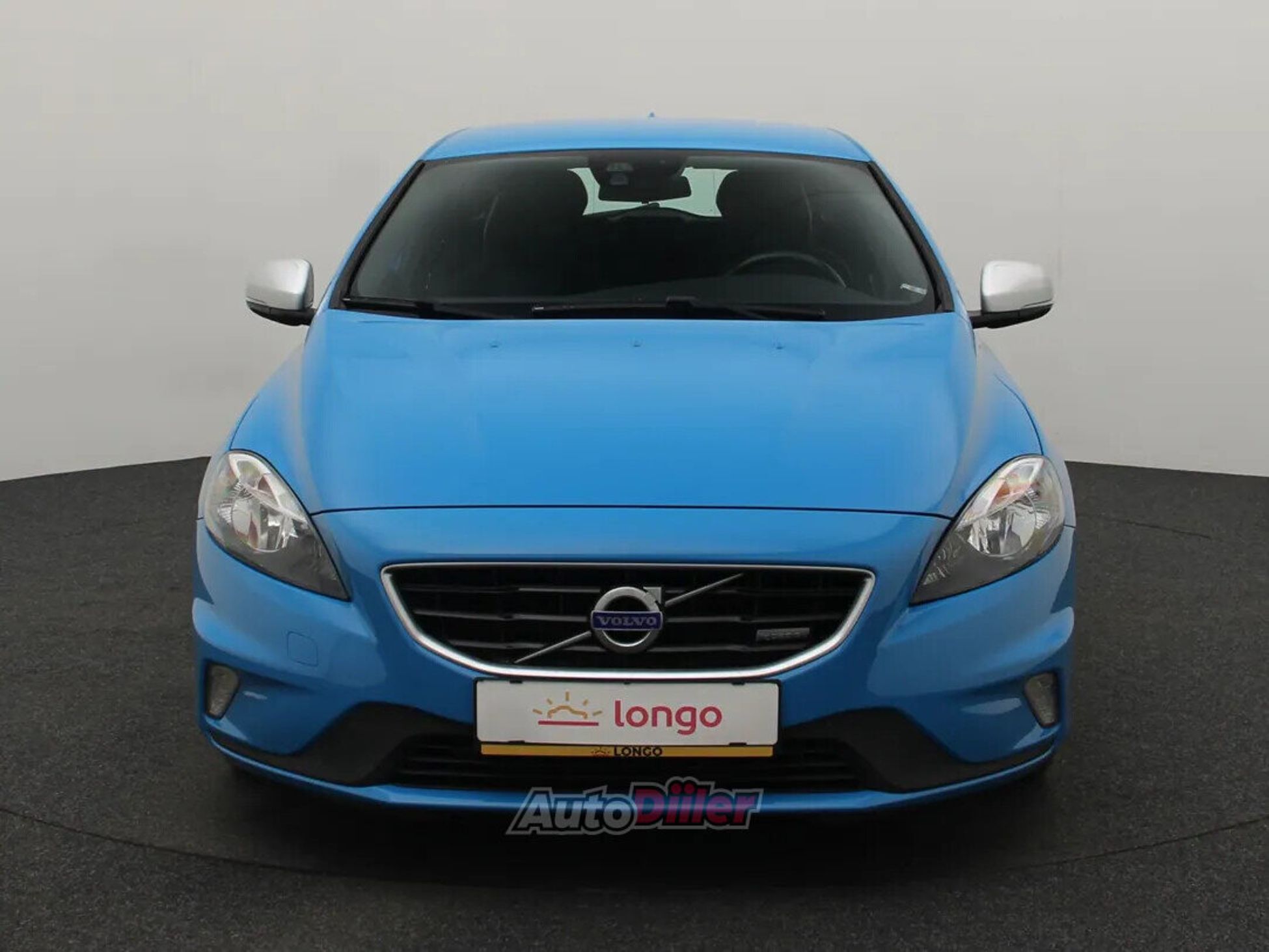 Volvo V40 R-Design Business 2.0 140kW 2014, kuva 3/10