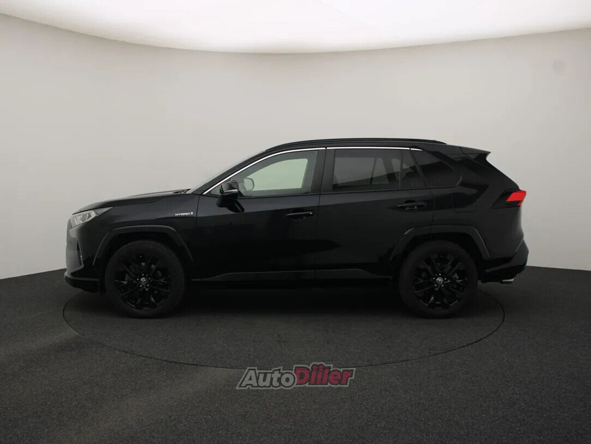 Toyota RAV4 Black Edition 2.5 163kW 2021, kuva 6/10