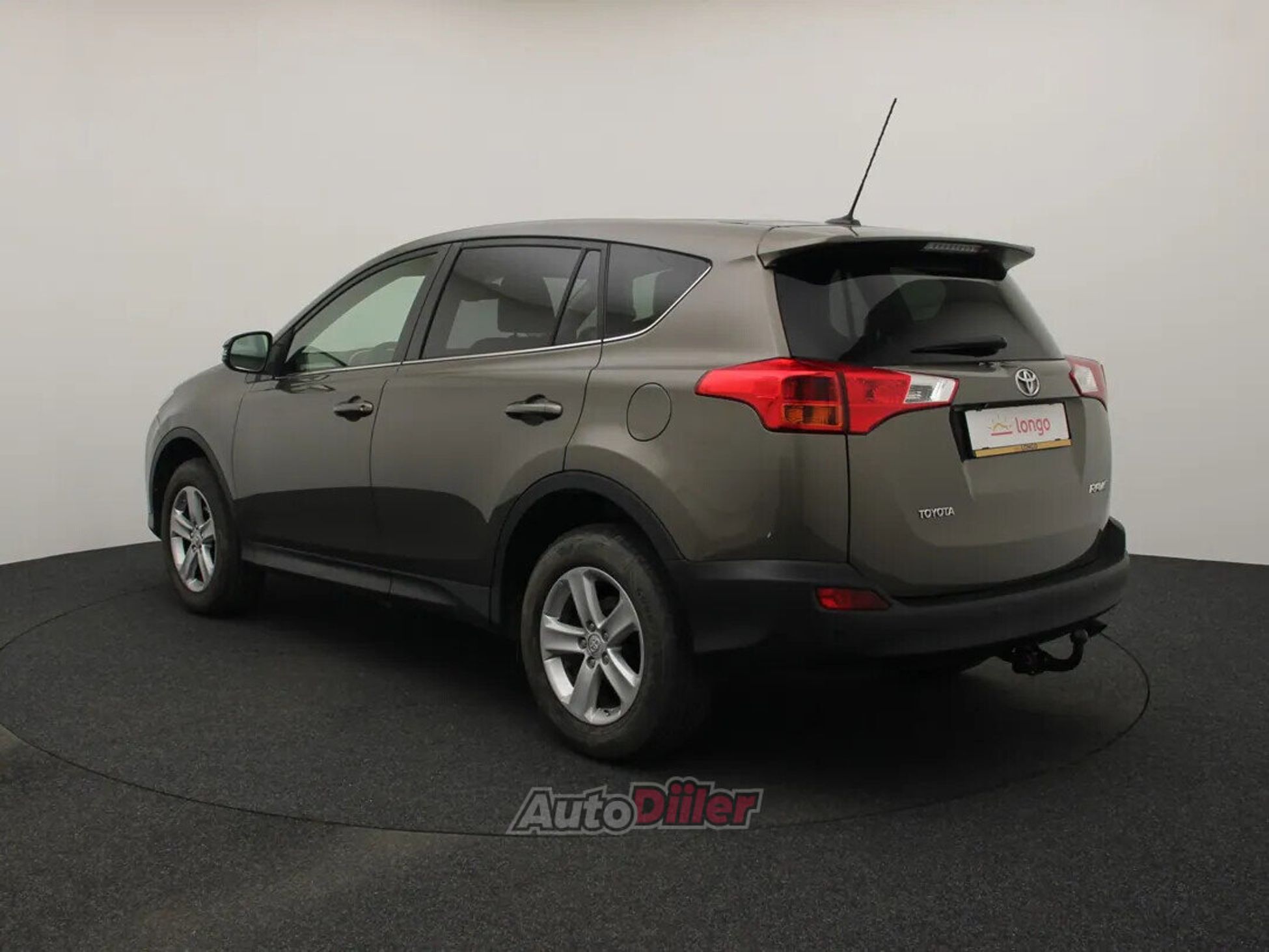 Toyota RAV4 2.0 91kW 2015, photo 7/10