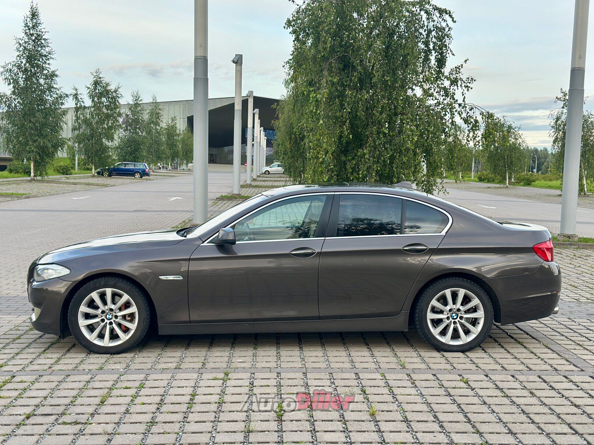 BMW 530 f10 3.0 180kW 2009, photo 4/10