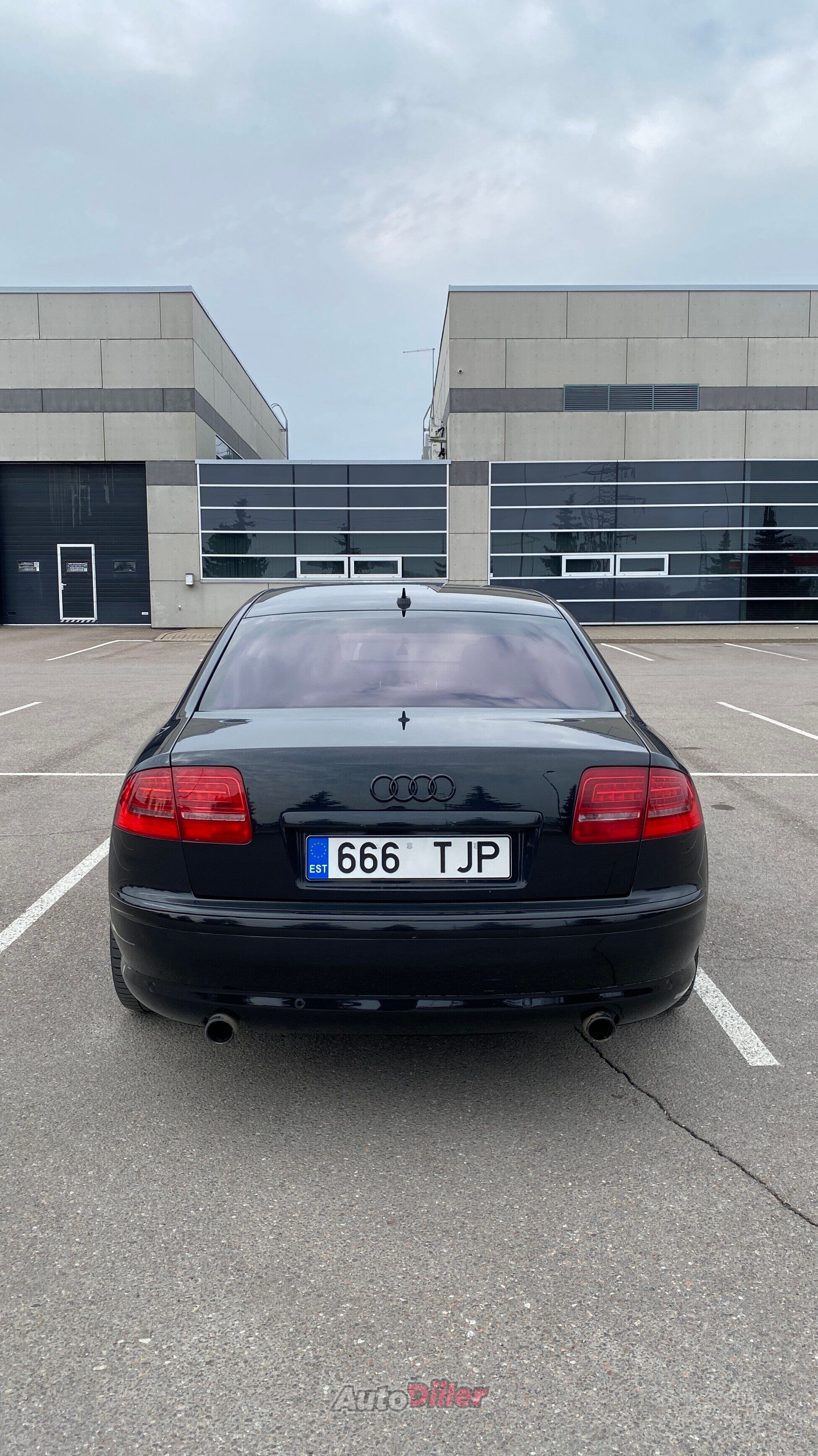 Audi A8 4.2 240kW 2005, photo 4/9